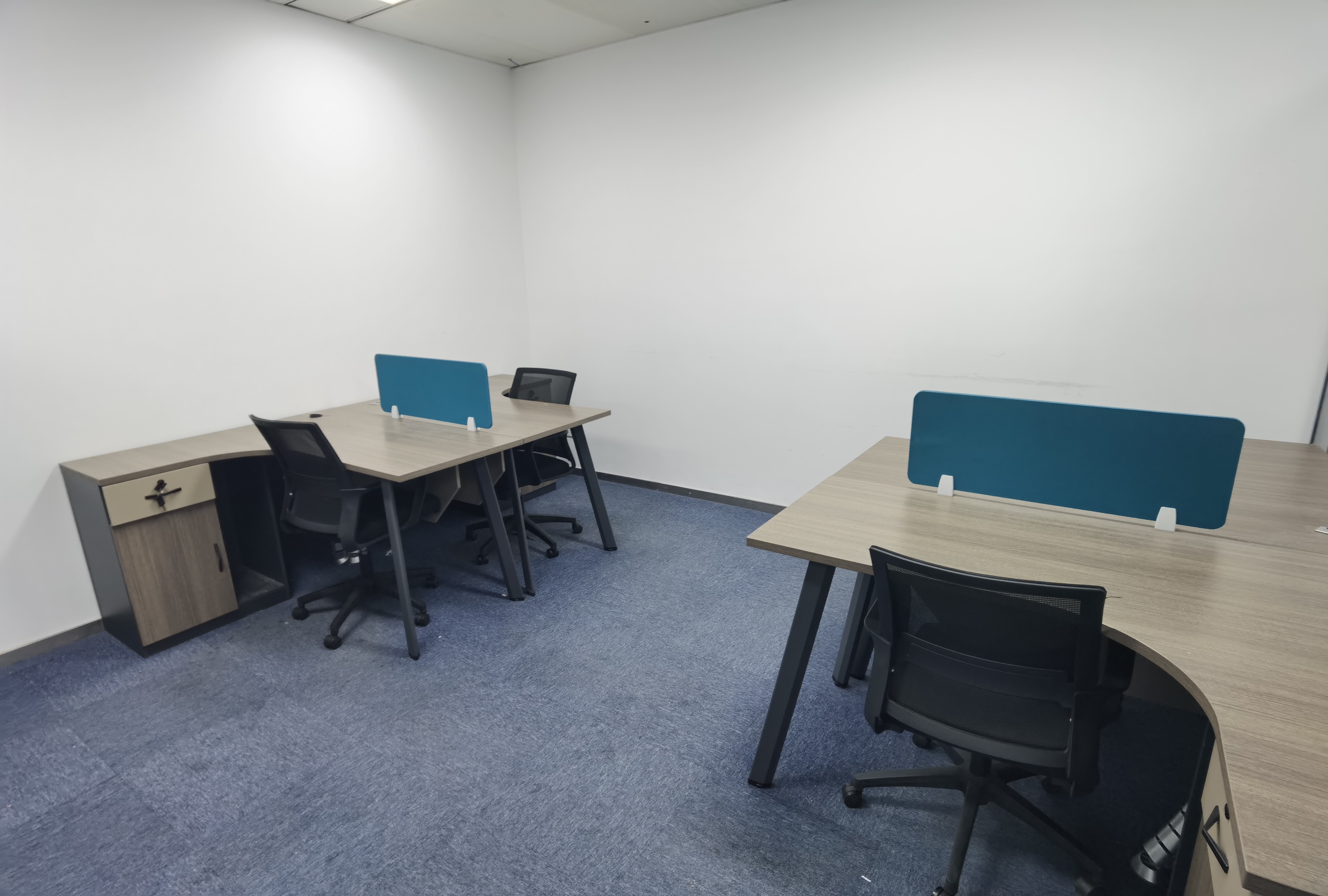 四川北路嘉杰国际广场217平米写字楼出租