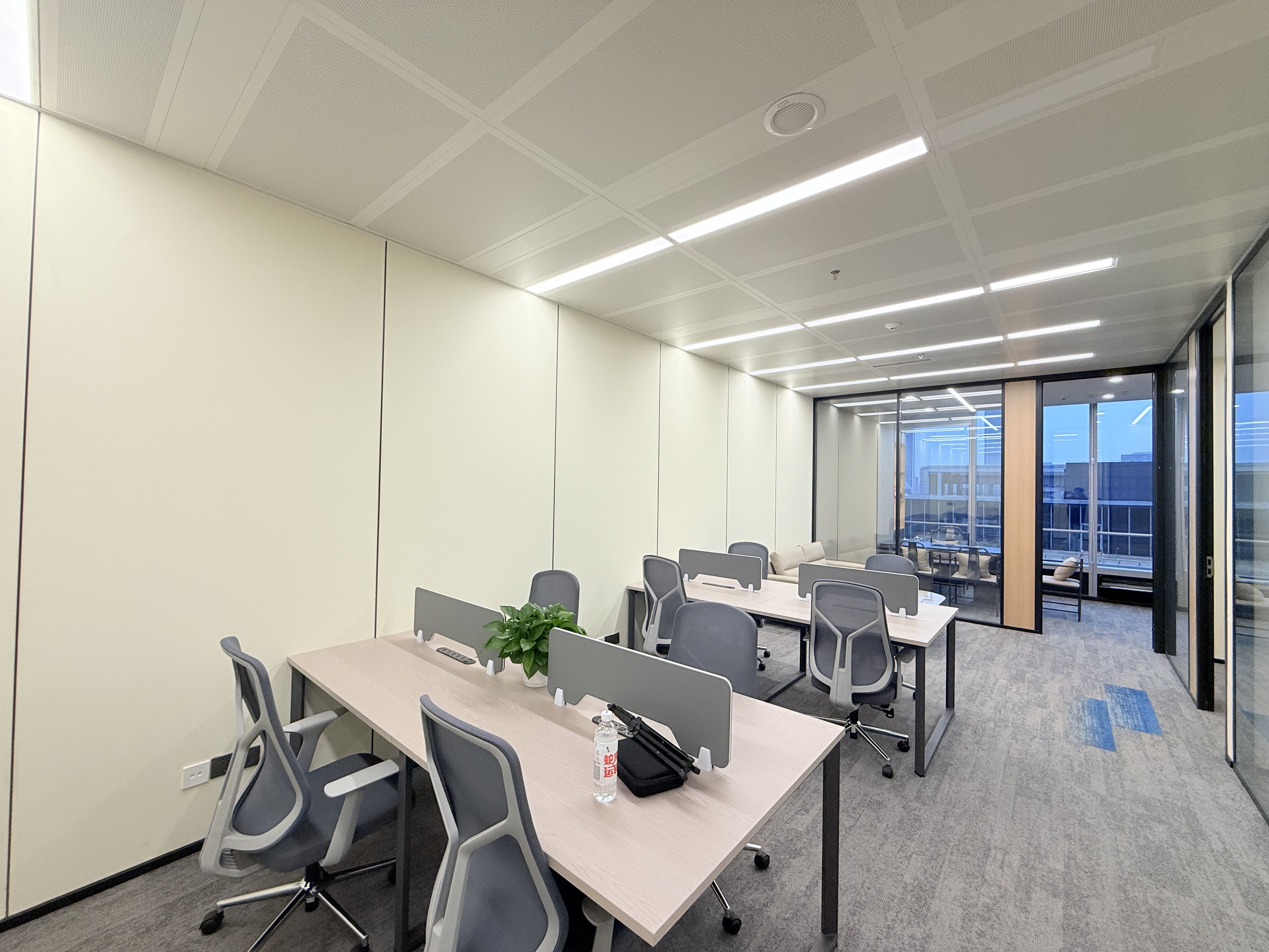 世博世博耀华商务中心190平米写字楼出租