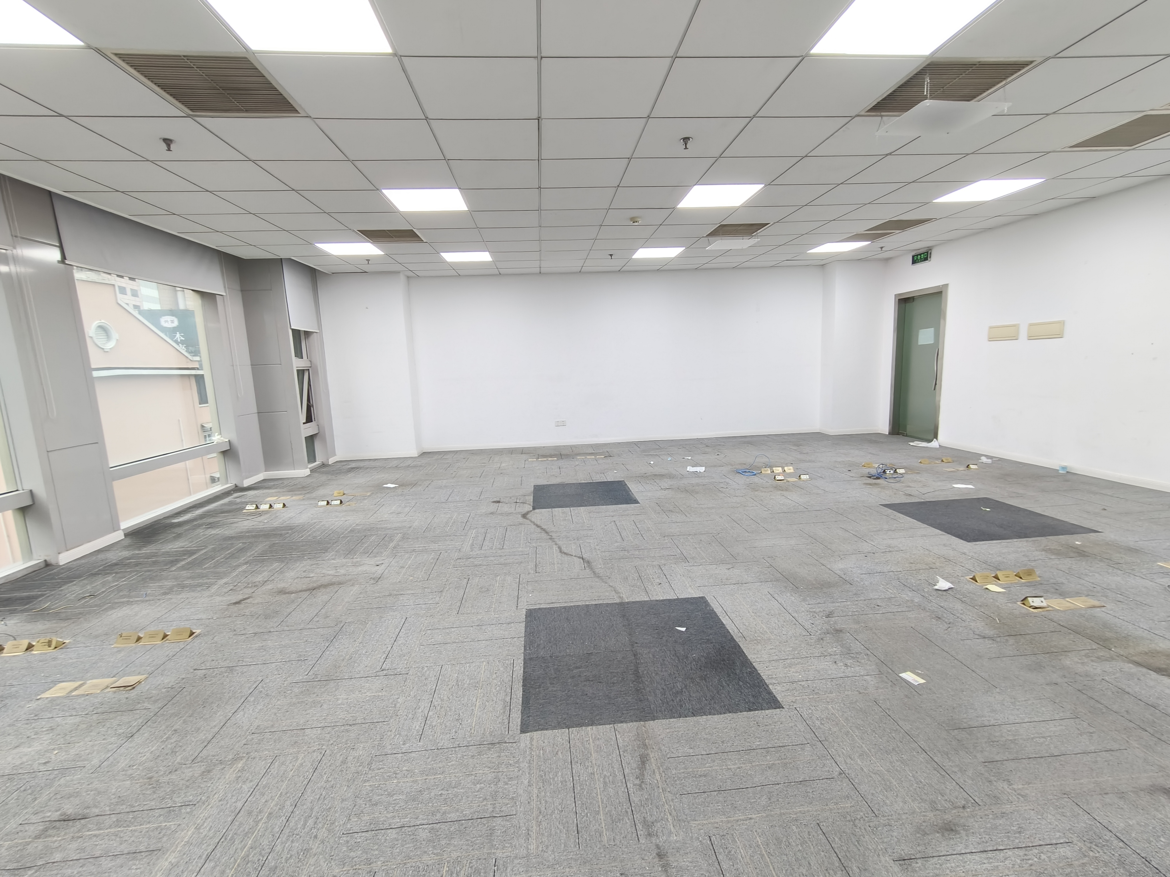 虹桥盛高国际大厦210平米写字楼出租