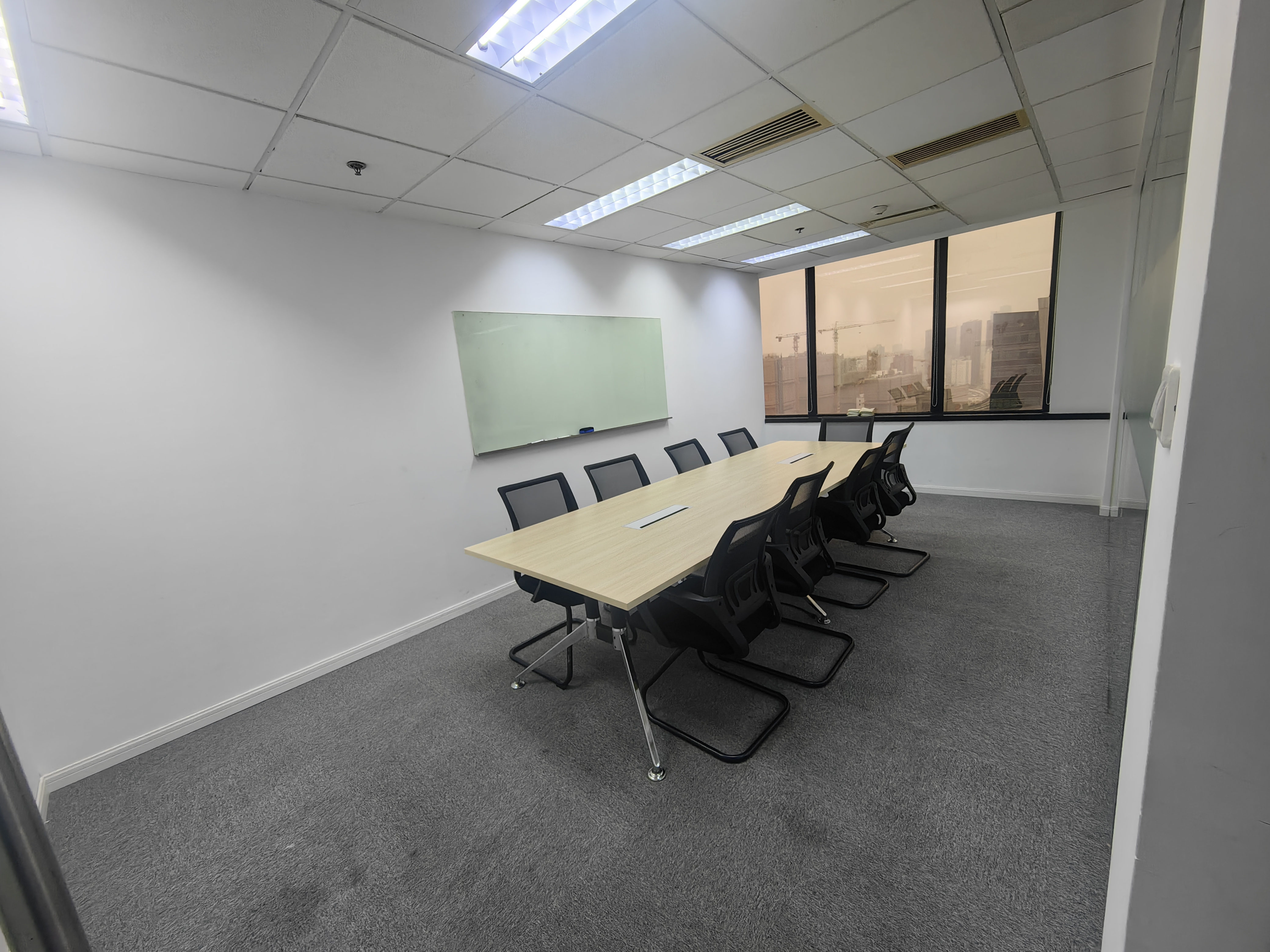 不夜城嘉里不夜城200平米写字楼出租