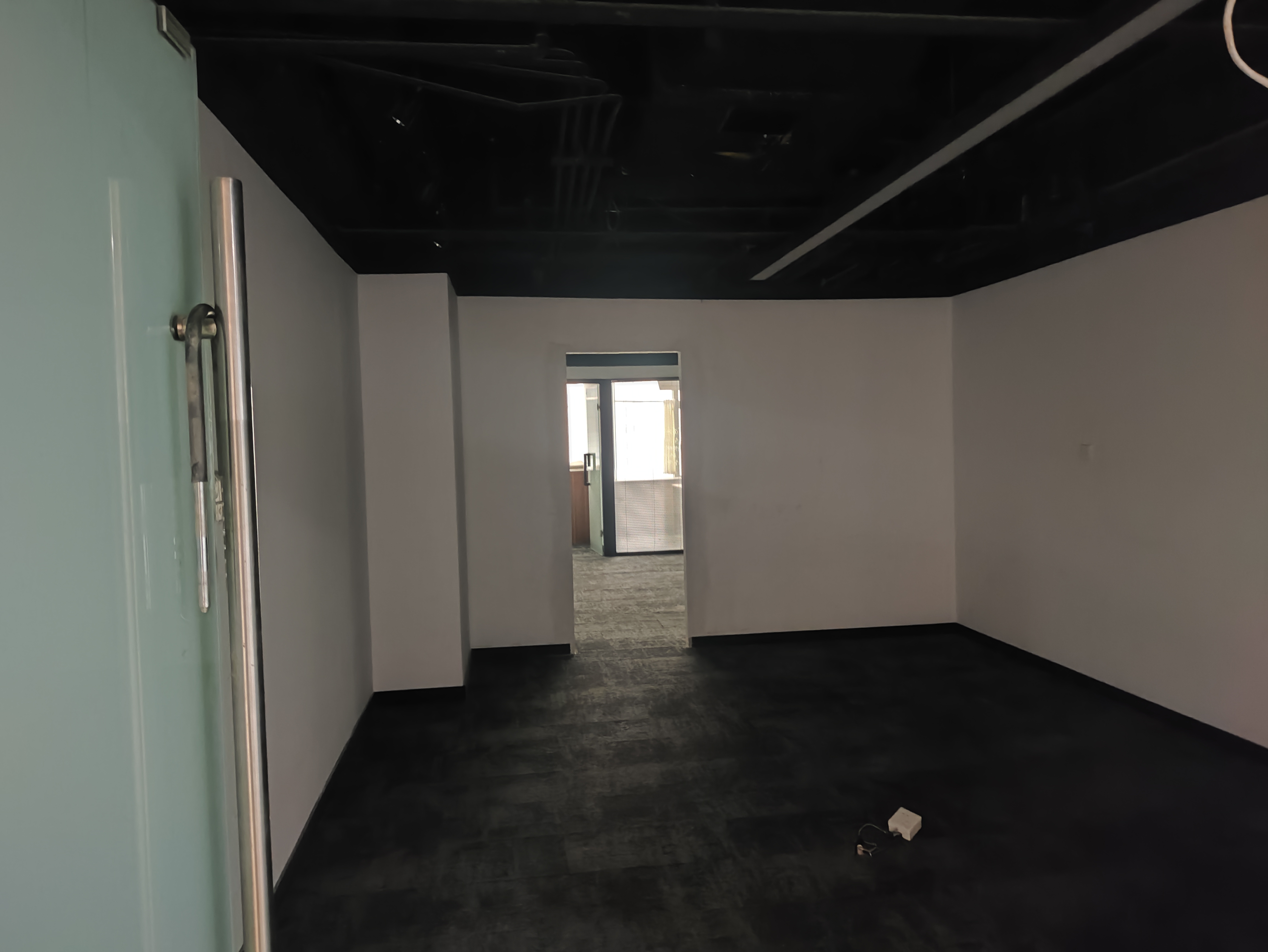 徐家汇飞雕国际大厦168平米写字楼出租