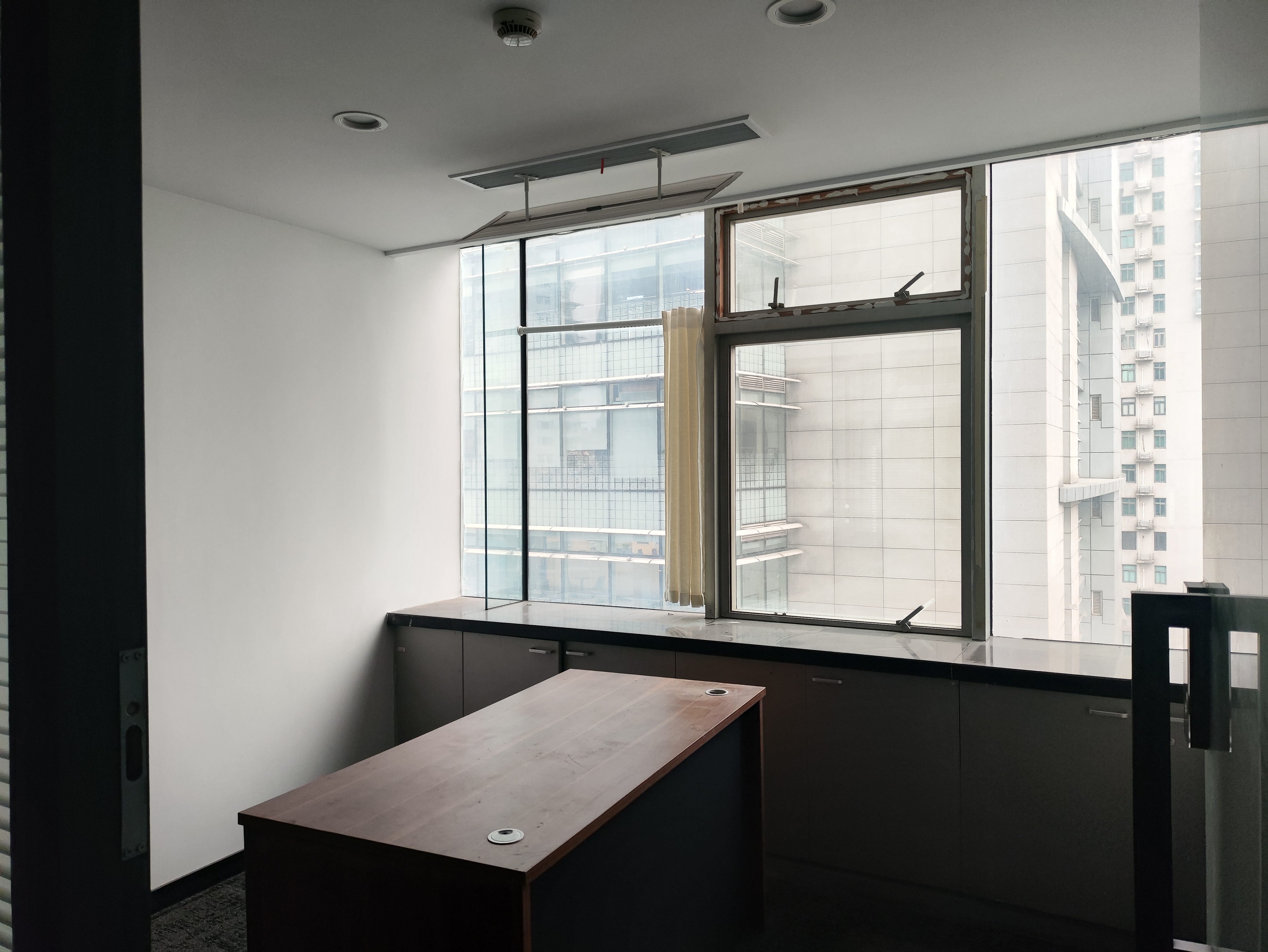 徐家汇飞雕国际大厦168平米写字楼出租