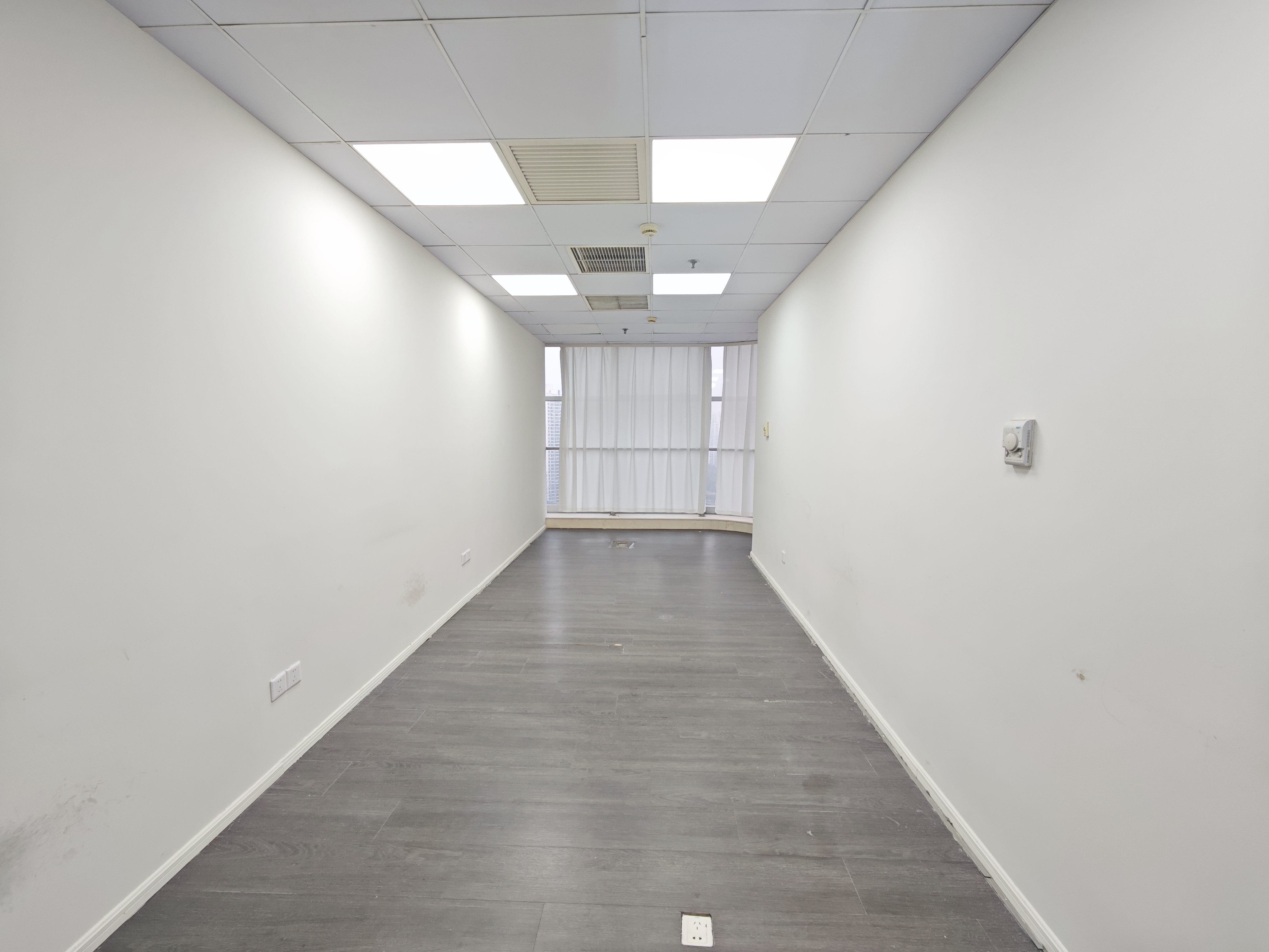 光新飞洲时代大厦157平米写字楼出租