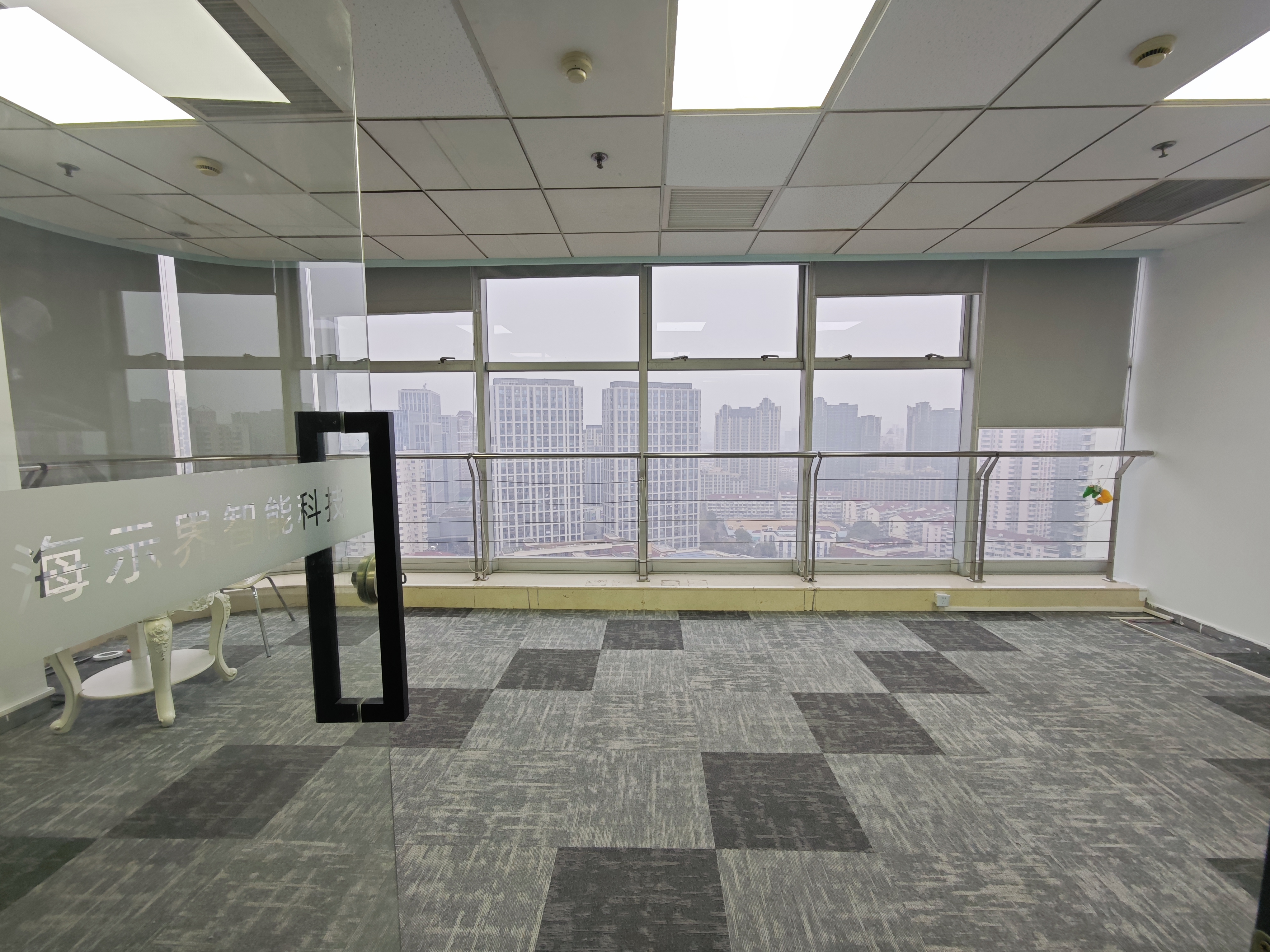 光新飞洲时代大厦105平米写字楼出租