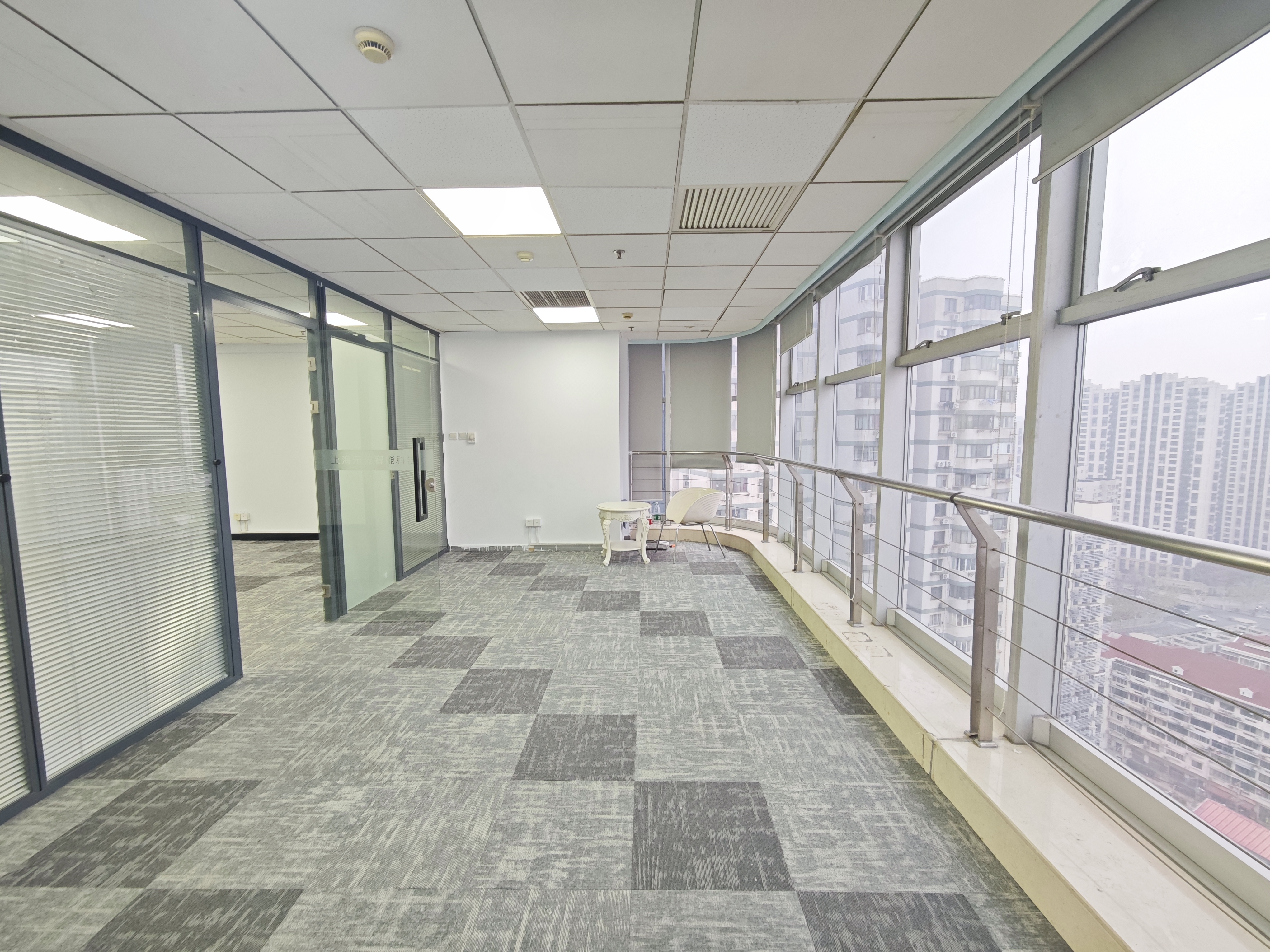 光新飞洲时代大厦105平米写字楼出租