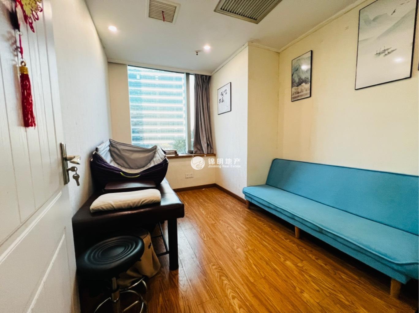 打浦桥金玉兰广场150平米写字楼出租