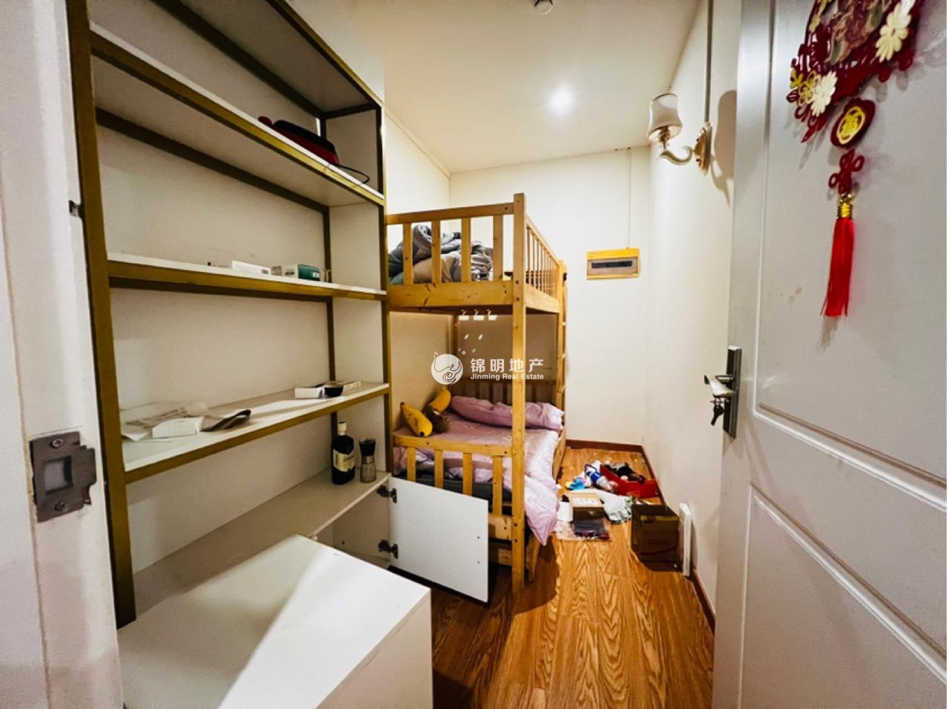 打浦桥金玉兰广场150平米写字楼出租