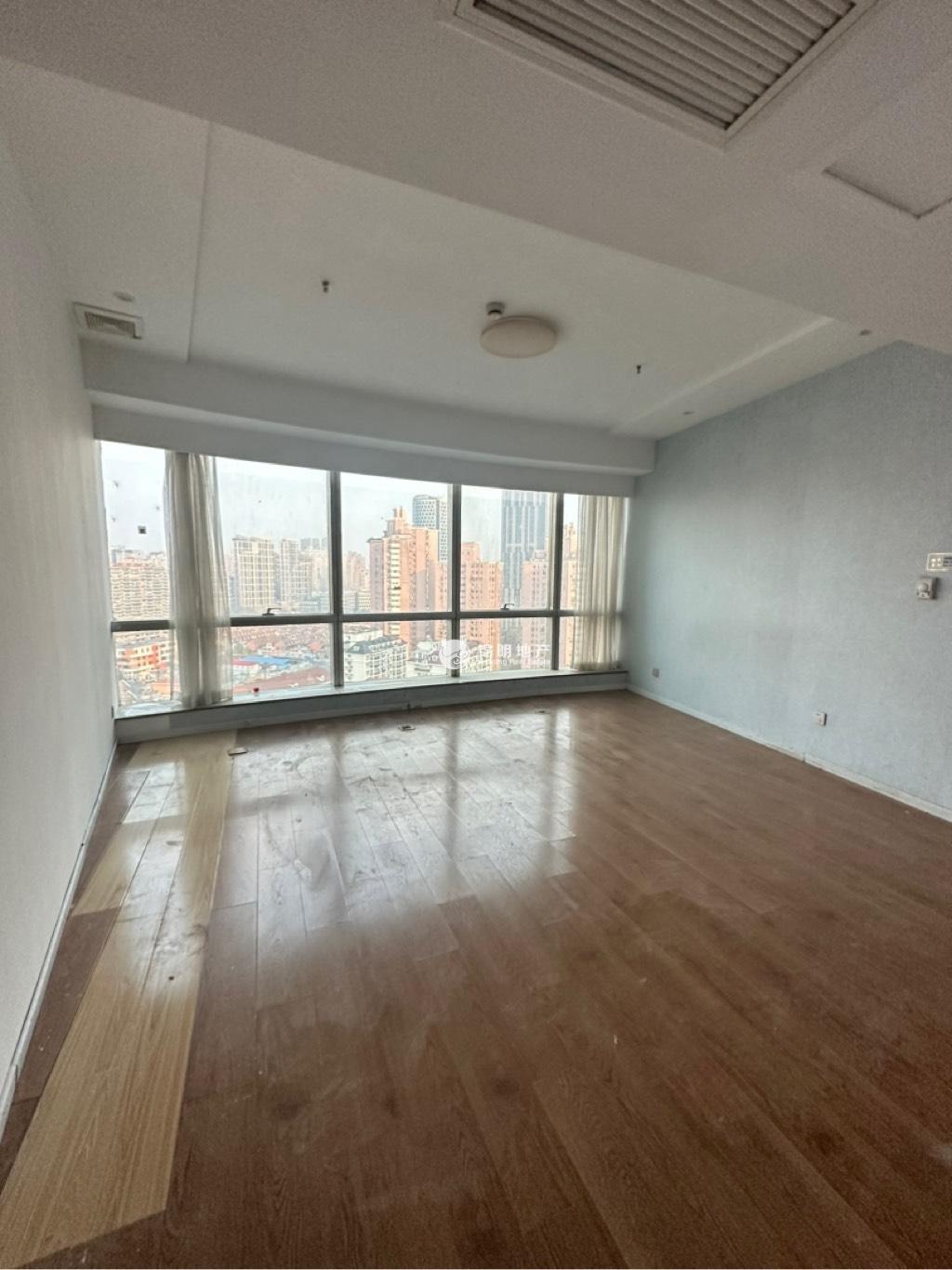 四川北路福德广场230平米写字楼出租