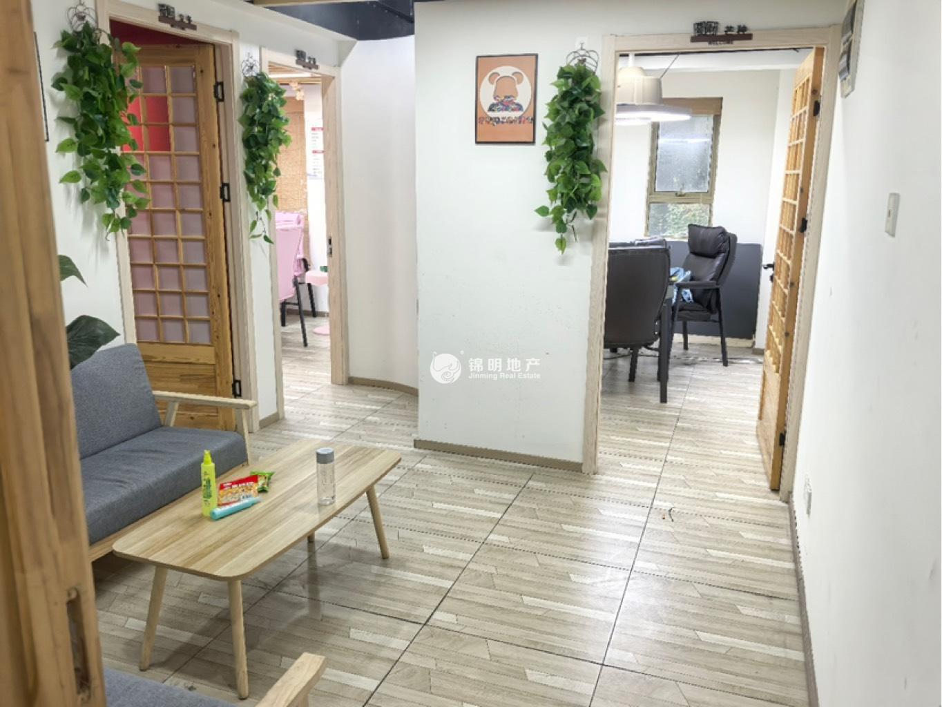 中山公园虹桥国际大厦266平米写字楼出租