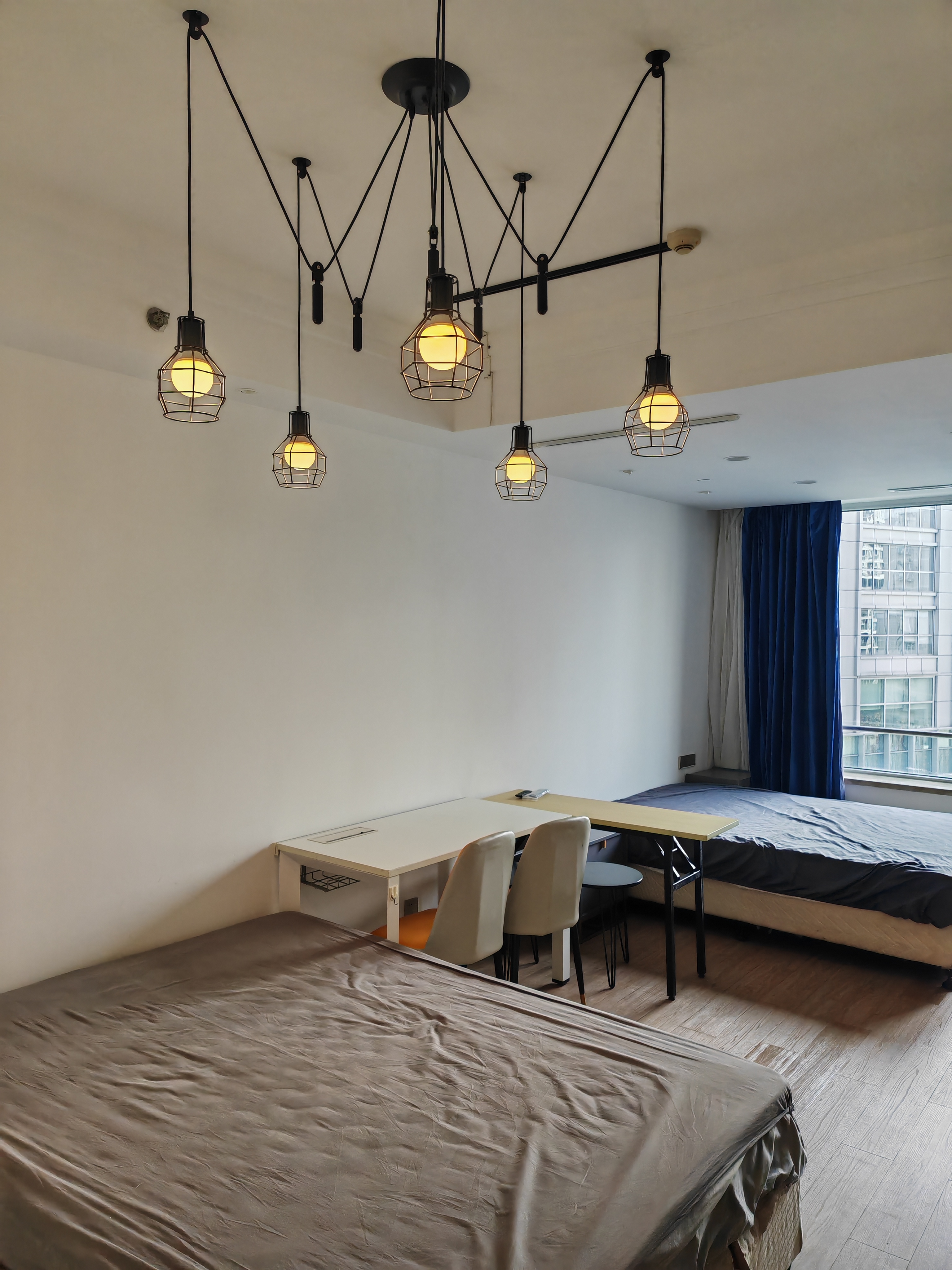 徐家汇嘉汇国际广场63平米写字楼出租