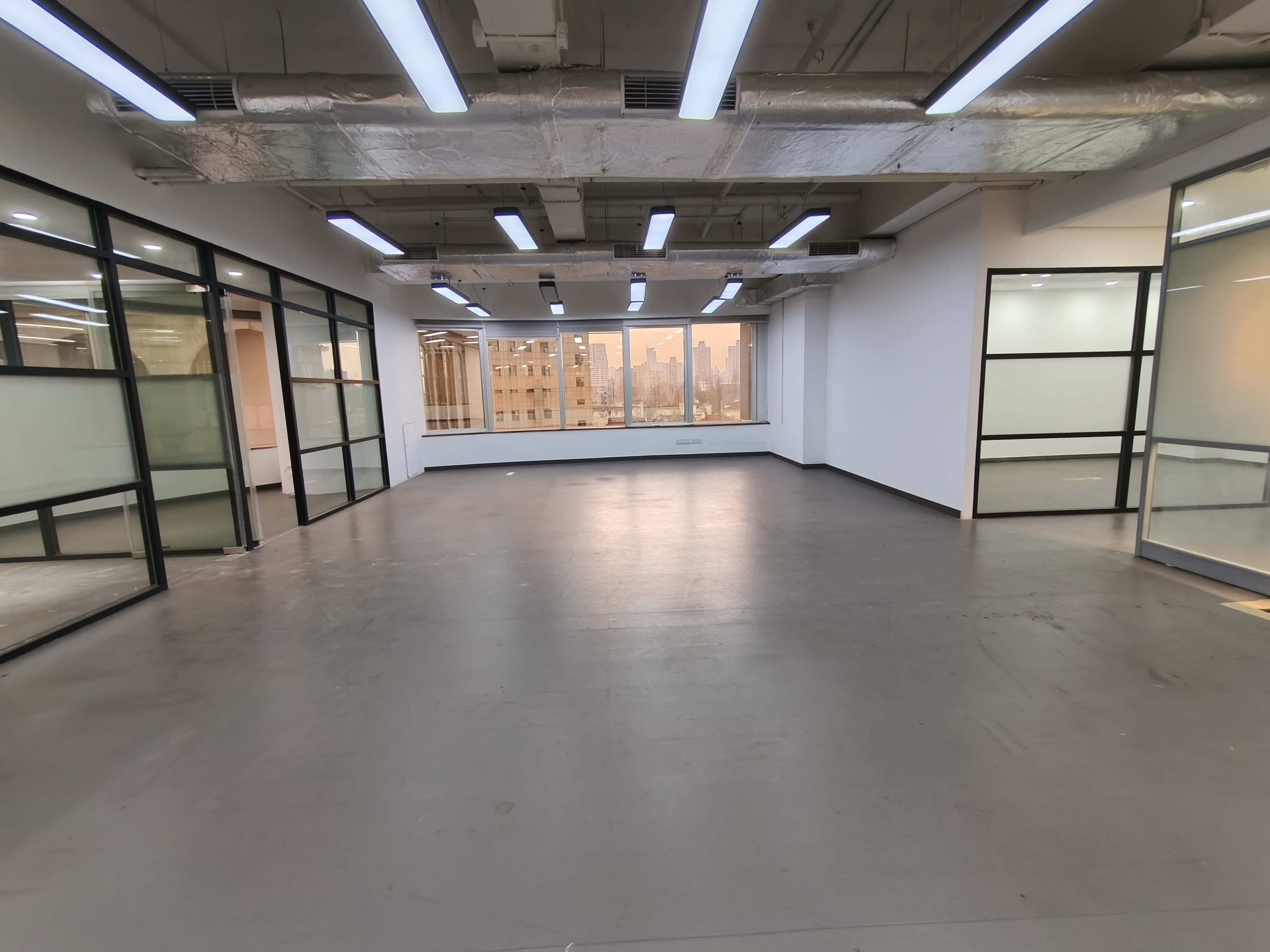 镇宁路太平洋企业中心244平米写字楼出租