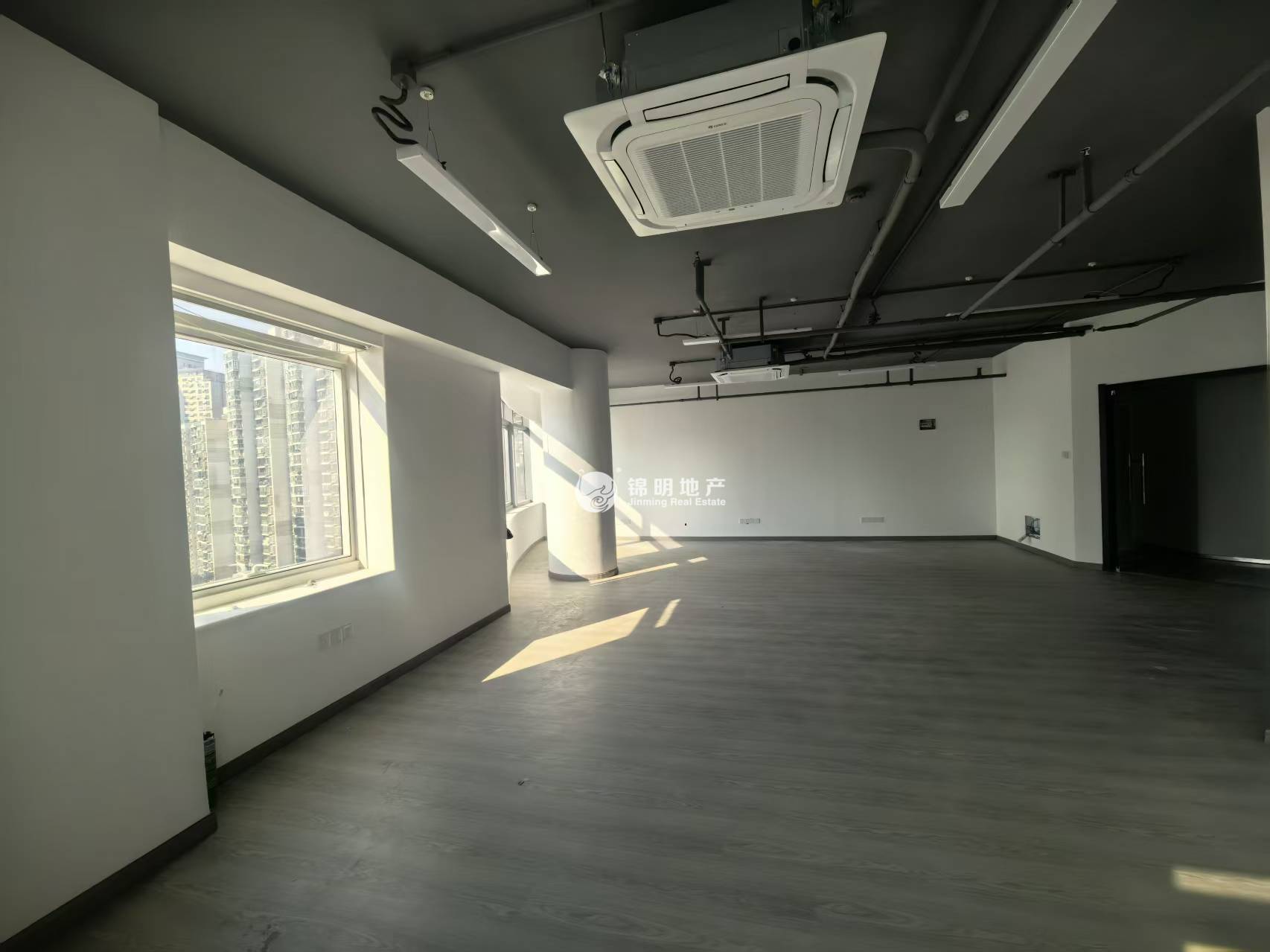 曹杨中关村科技大厦104平米写字楼出租