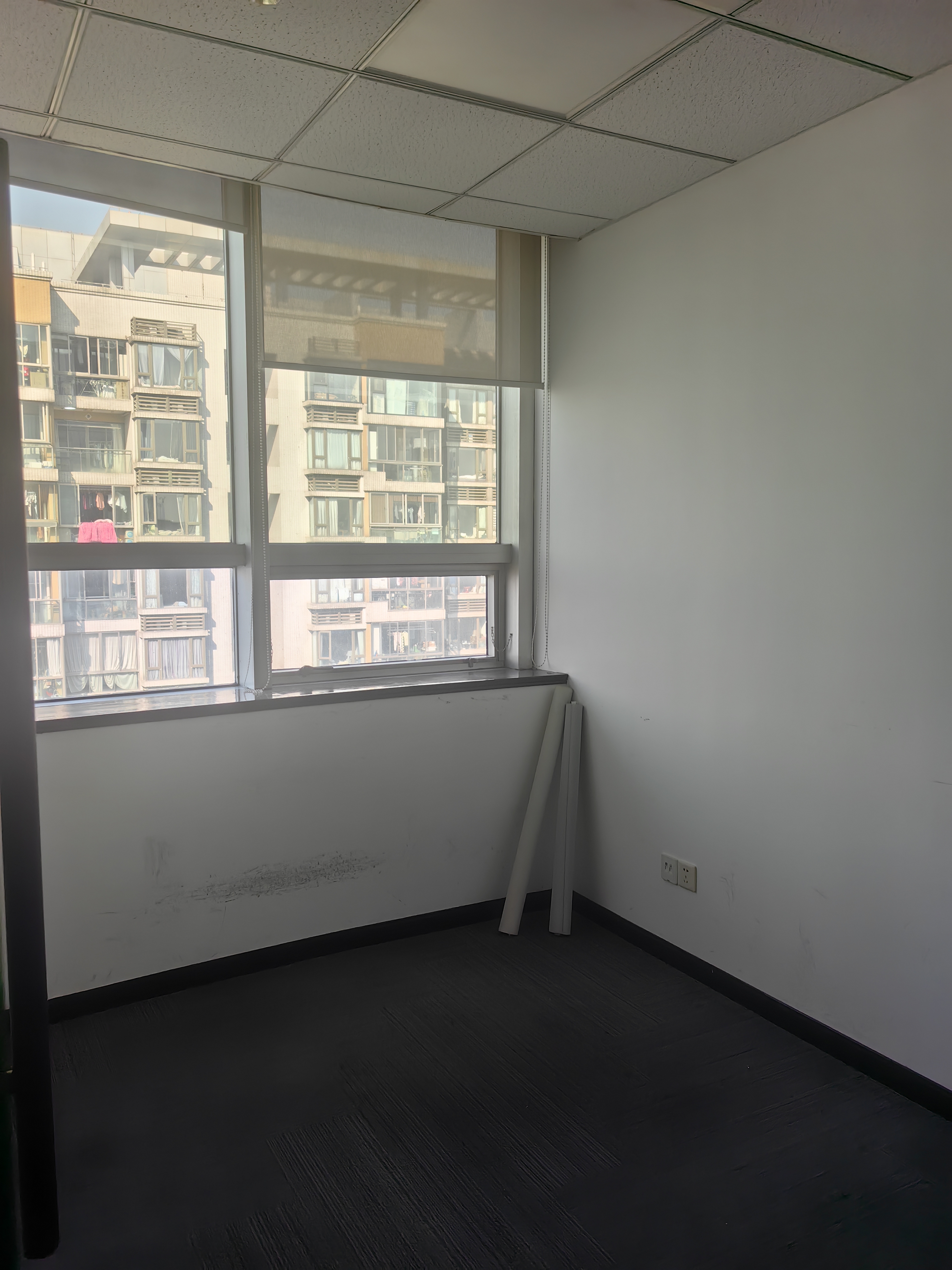 不夜城汉中广场137平米写字楼出租