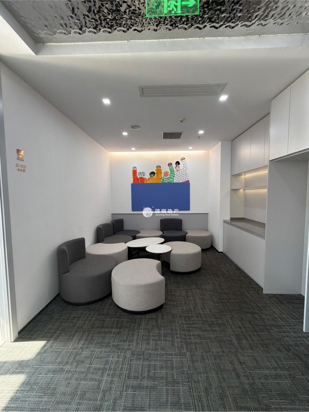 金虹桥龙湖虹桥天街173平米写字楼出租