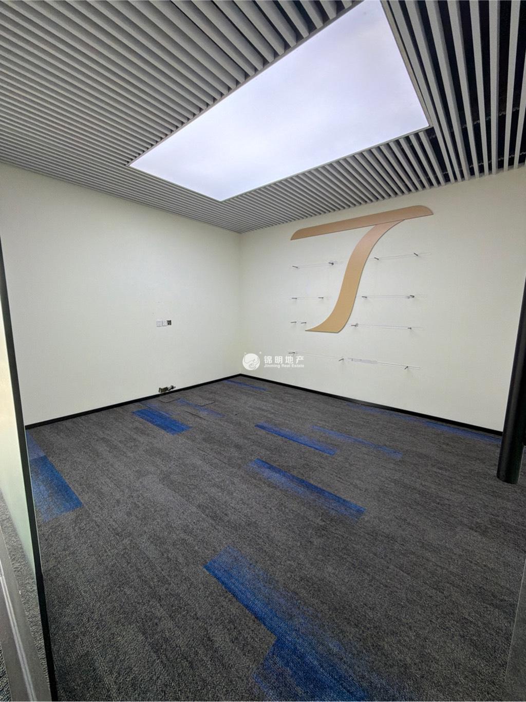 金虹桥龙湖虹桥天街141平米写字楼出租