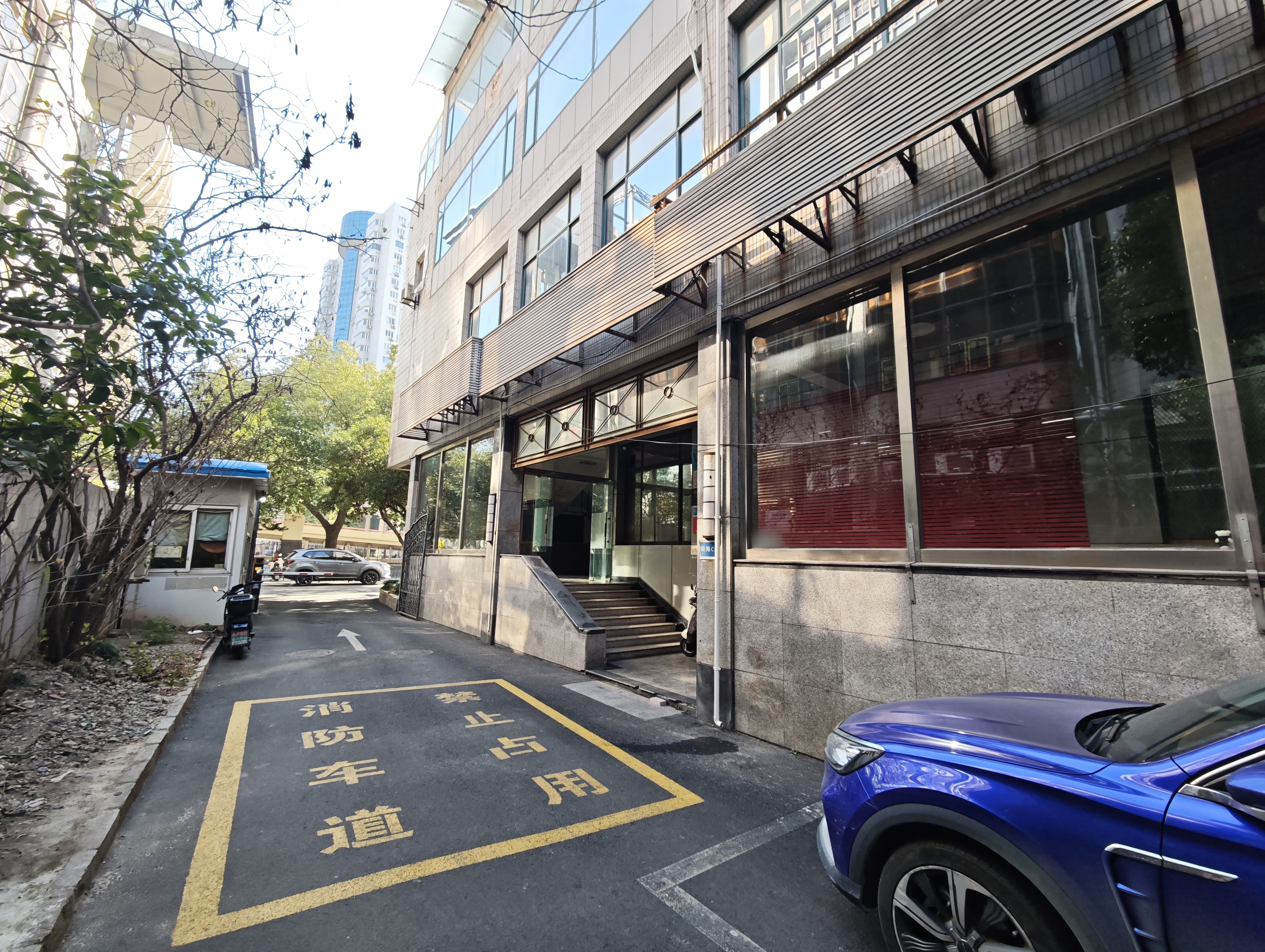 万体馆银海大楼75平米写字楼出租