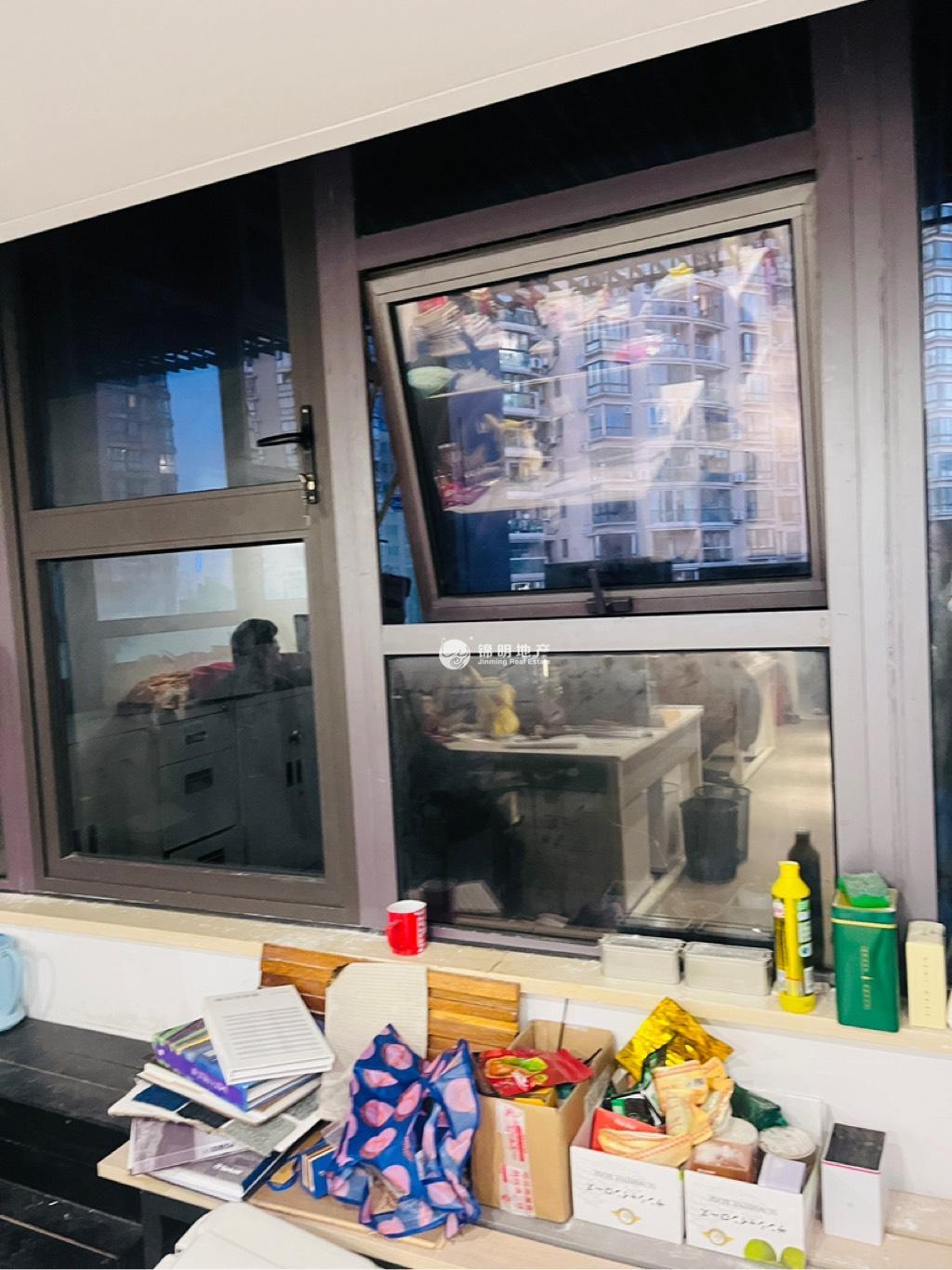 江宁路静安创展中心80平米写字楼出租