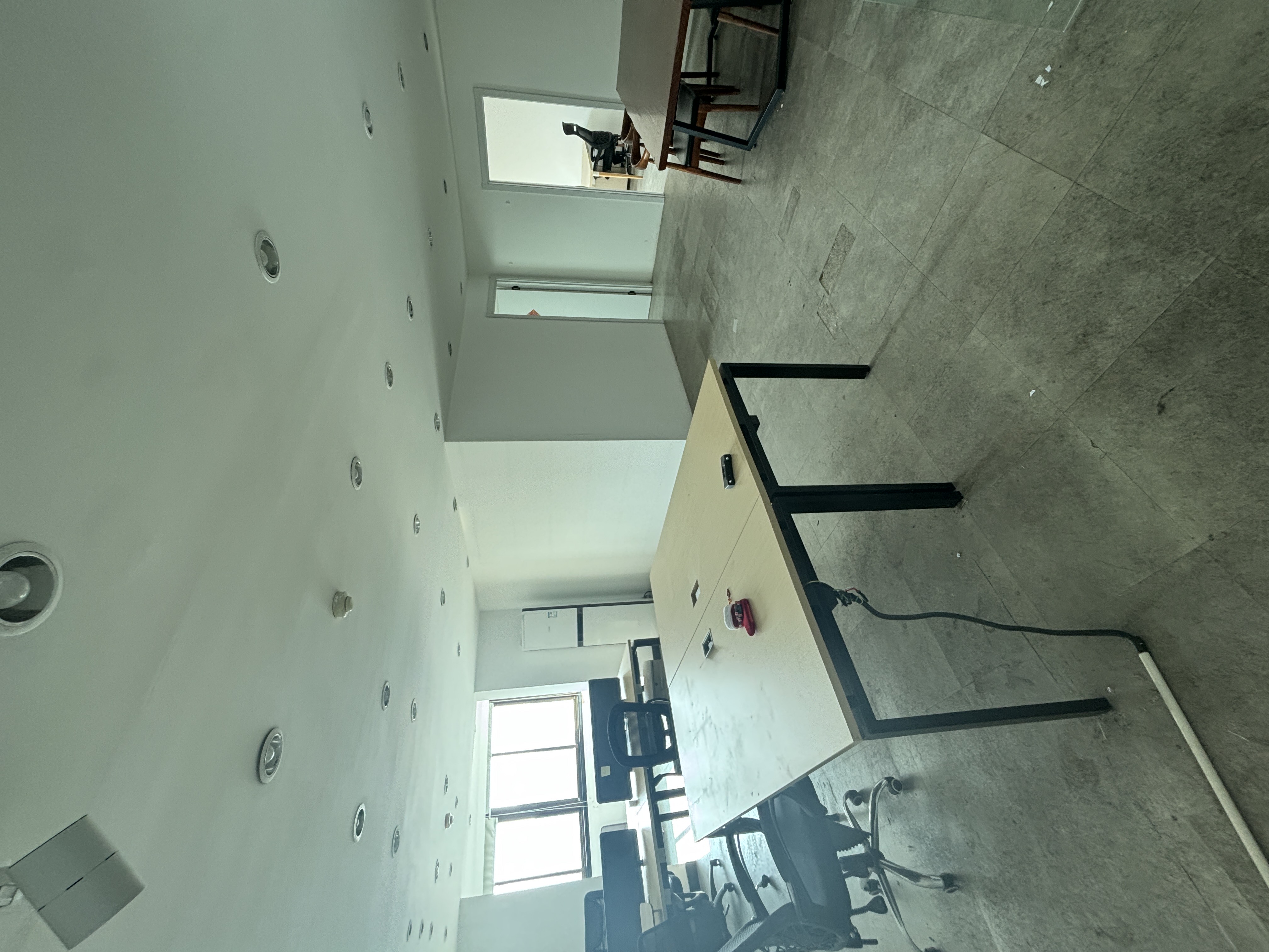 中山公园嘉利大厦115平米写字楼出租