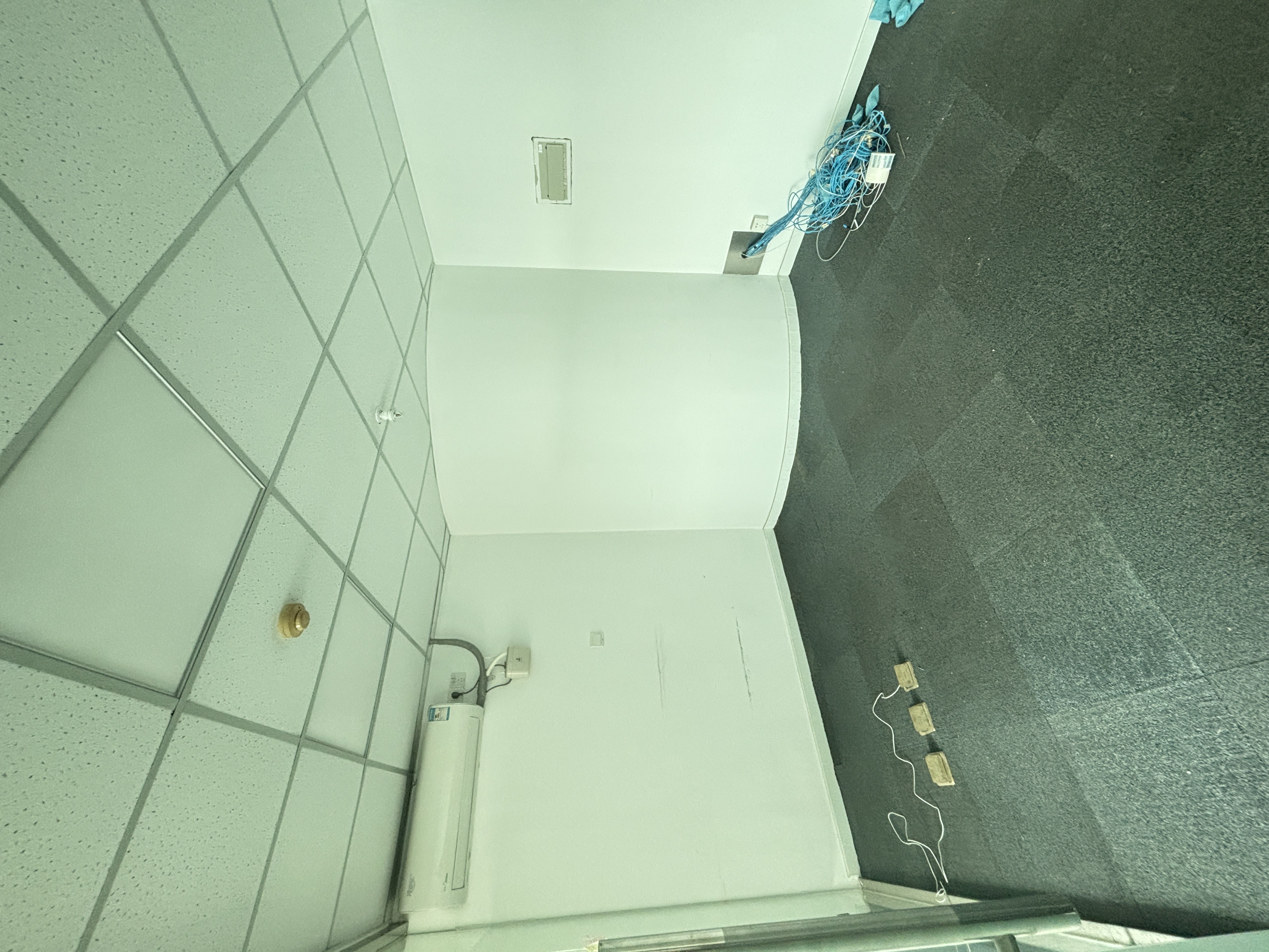 中山公园嘉利大厦113平米写字楼出租