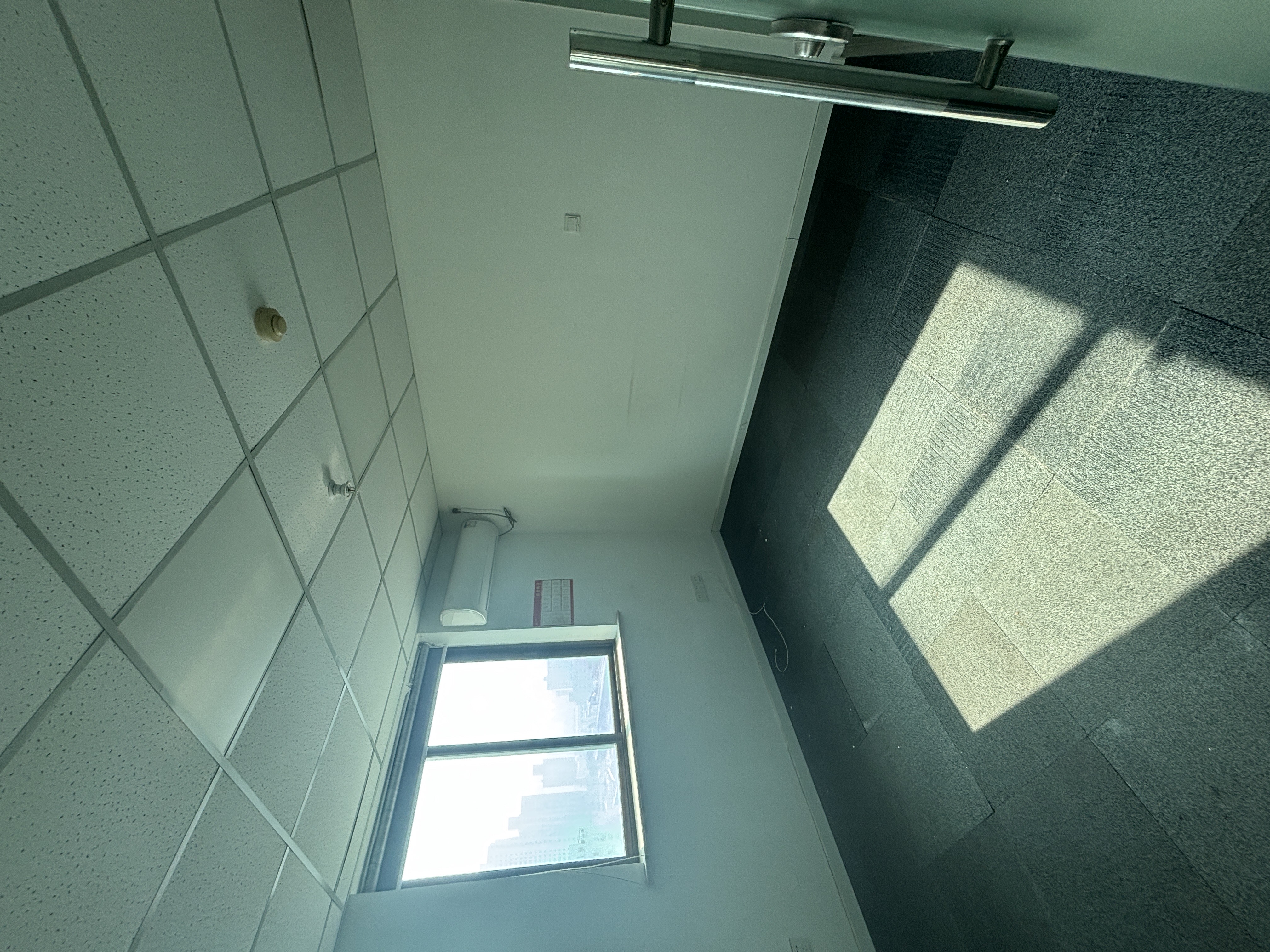 中山公园嘉利大厦113平米写字楼出租