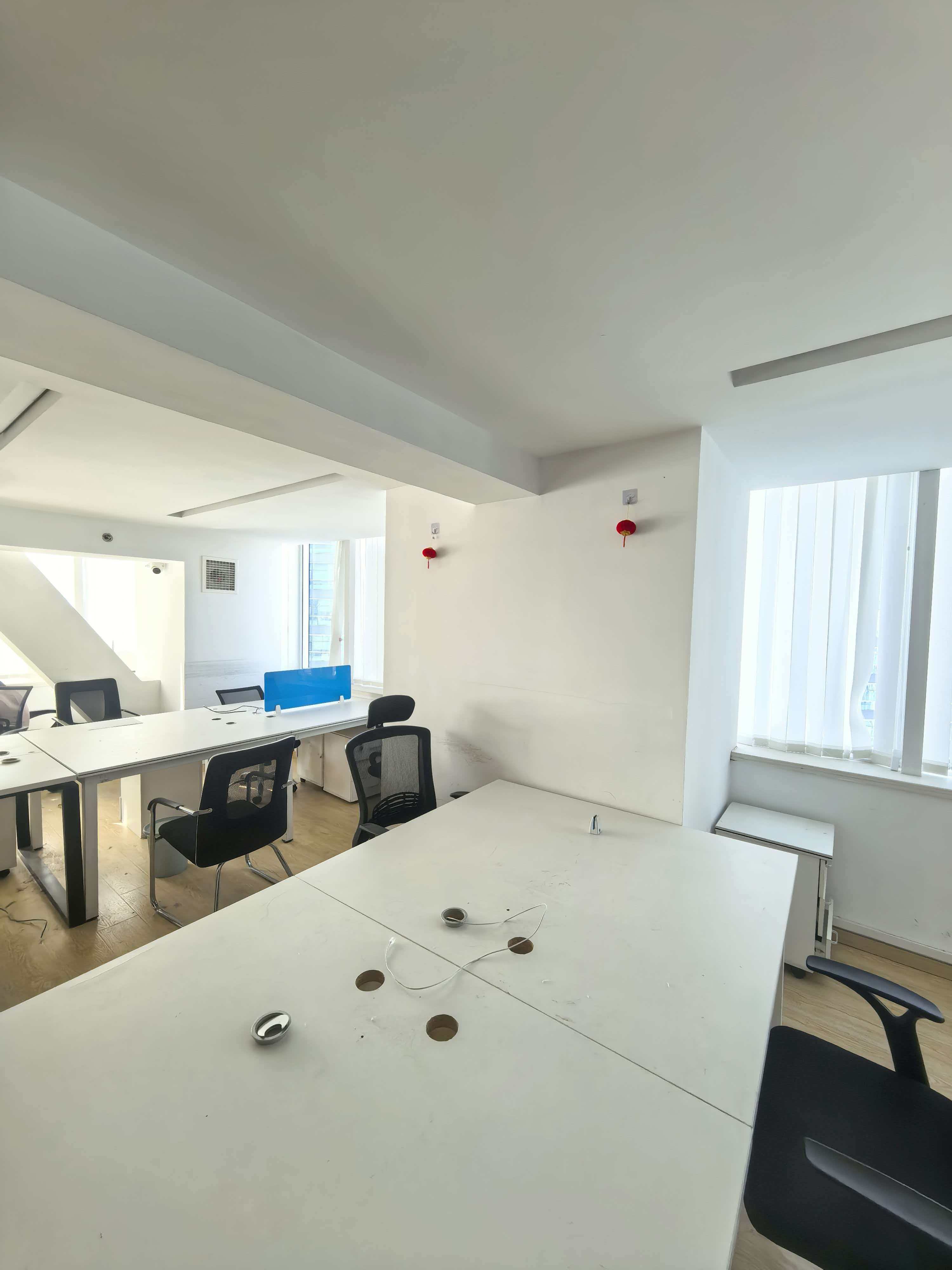 四川北路海泰时代大厦80平米写字楼出租