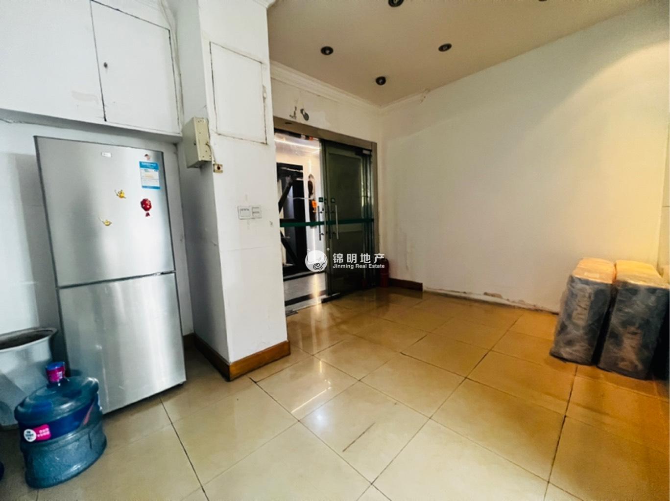 建国西路现代大厦198平米写字楼出租