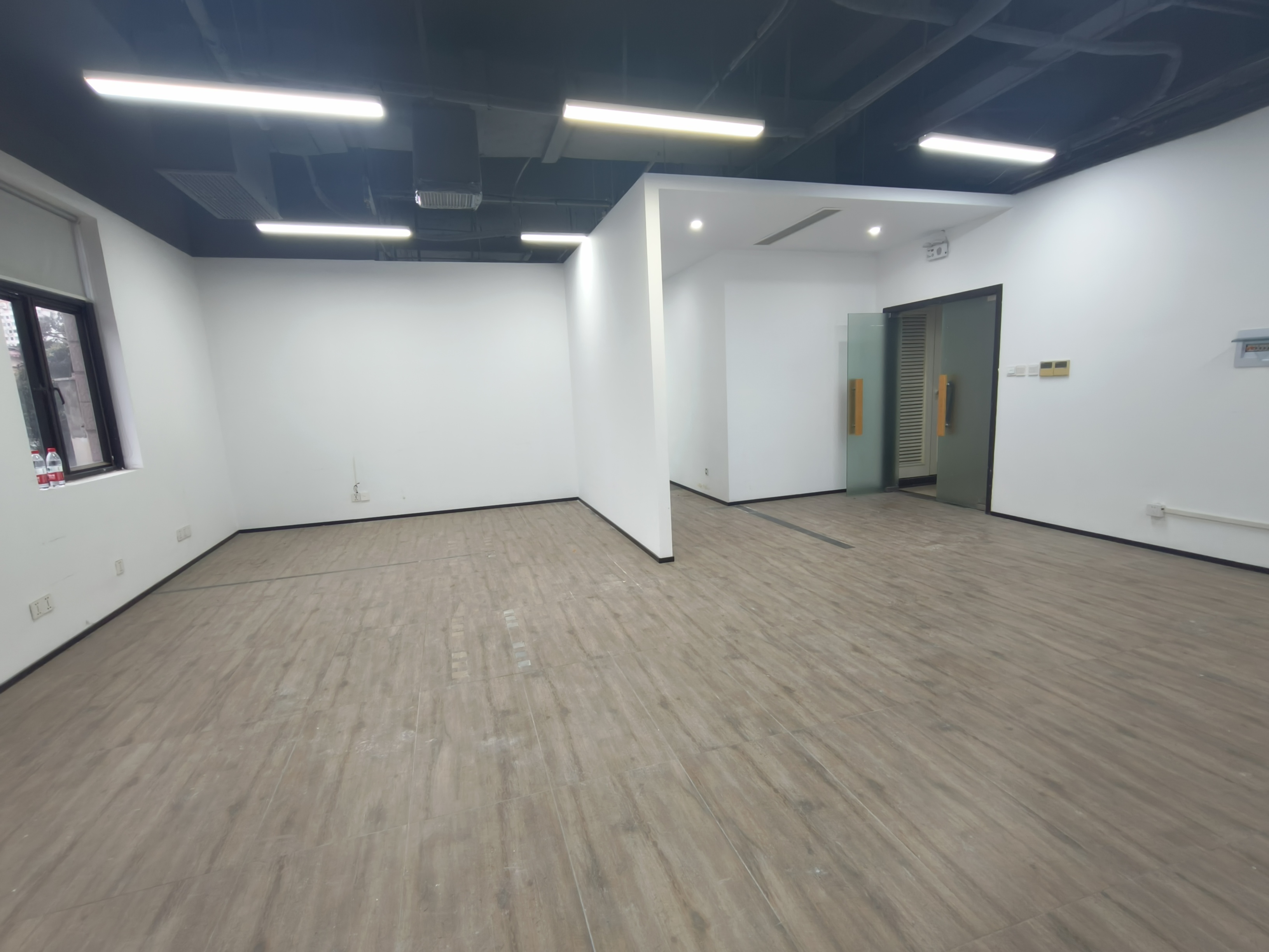 淮海中路茂名大厦154平米写字楼出租