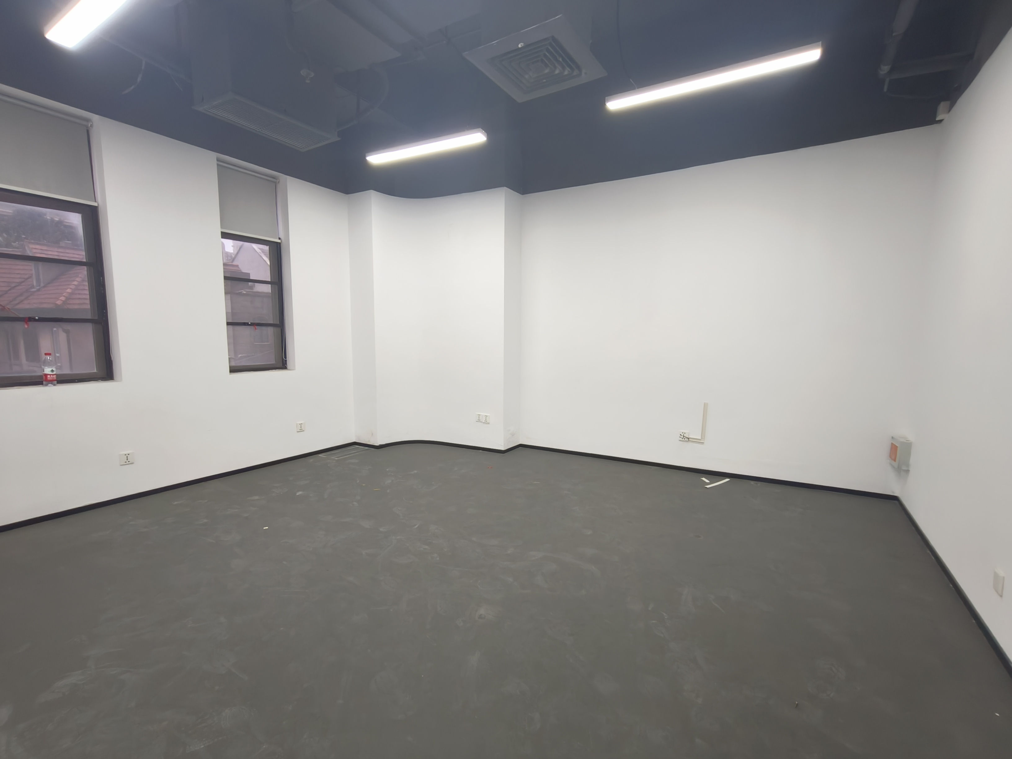 淮海中路茂名大厦154平米写字楼出租