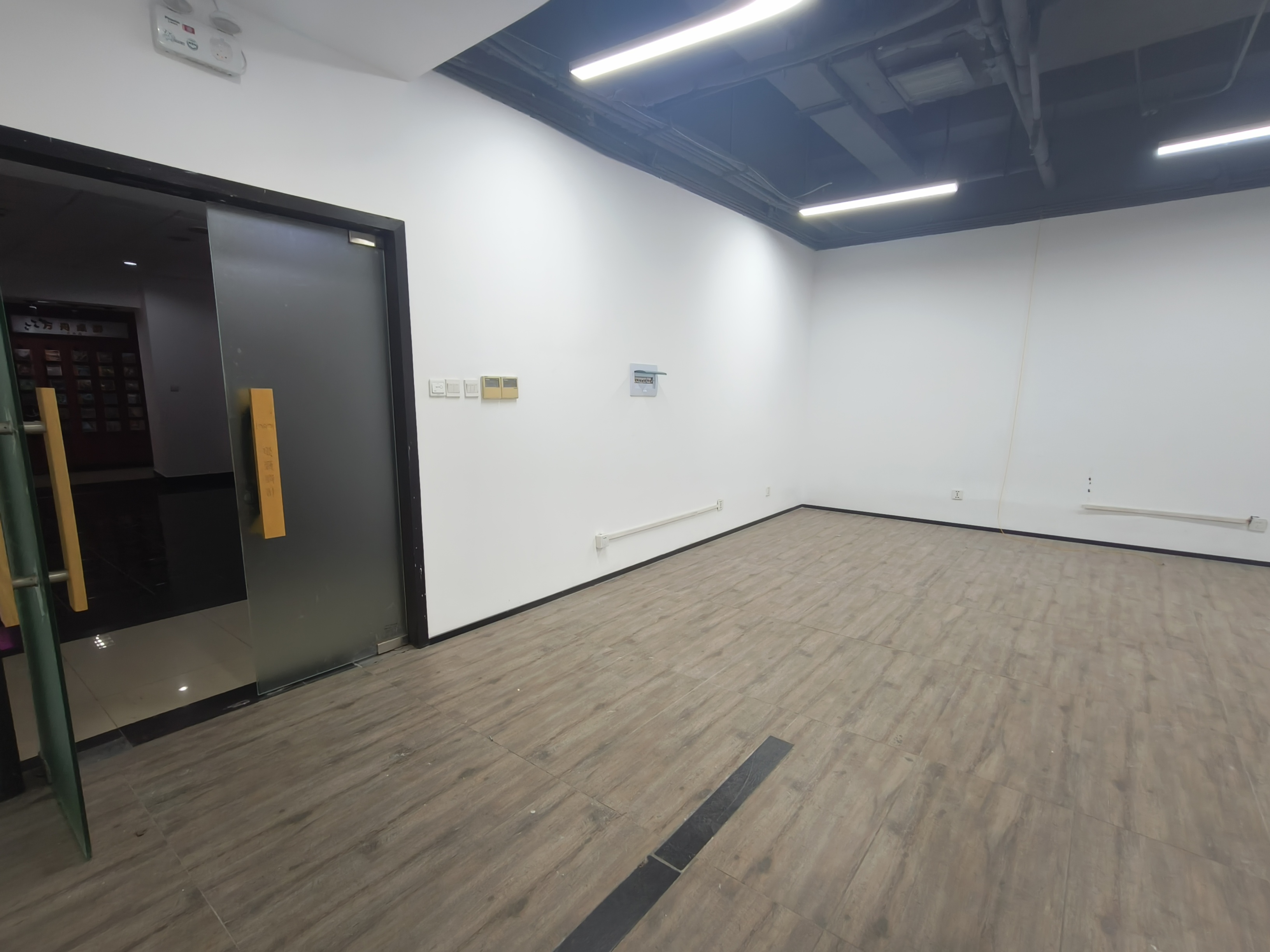 淮海中路茂名大厦154平米写字楼出租