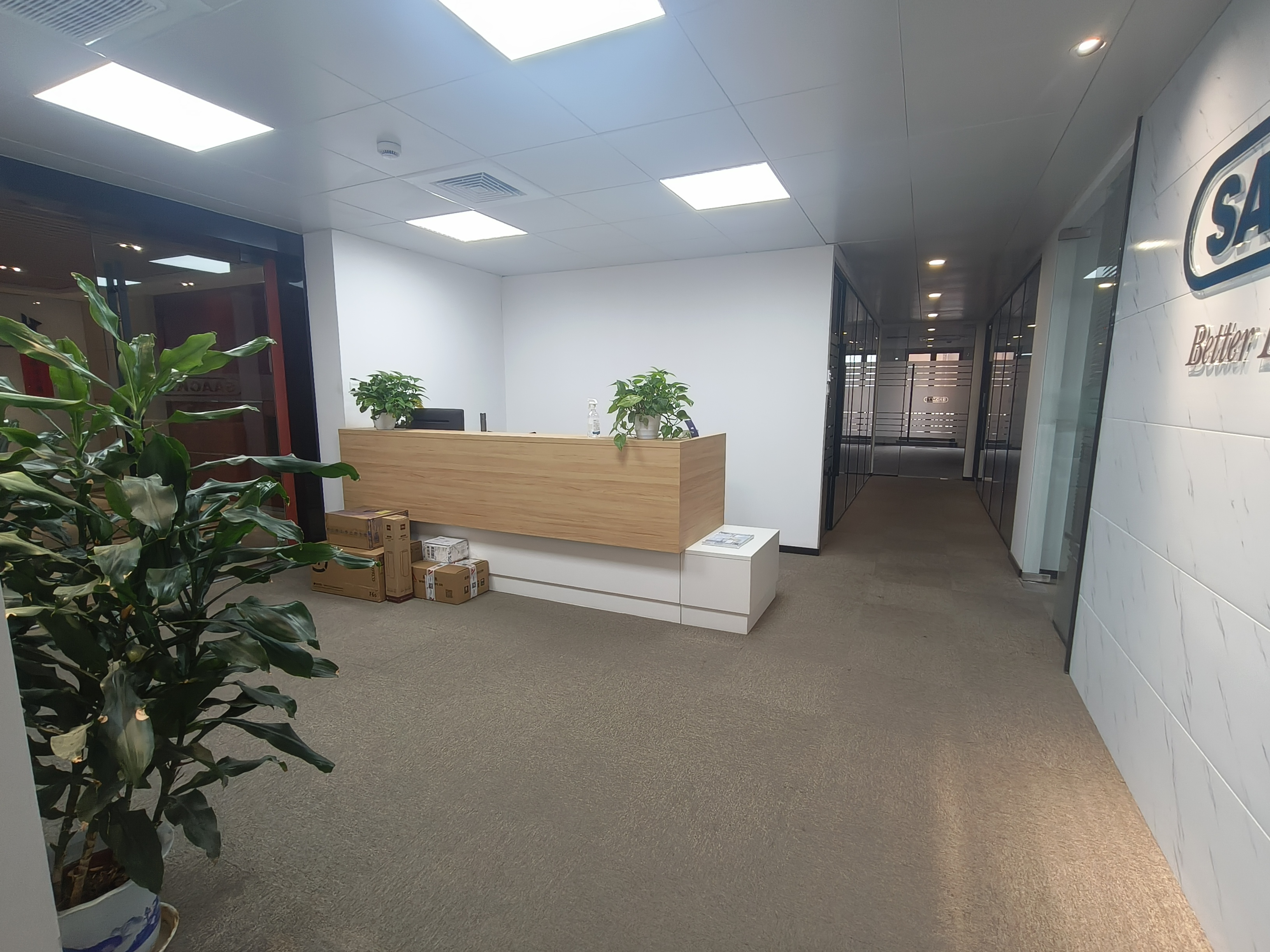 淮海中路茂名大厦330平米写字楼出租