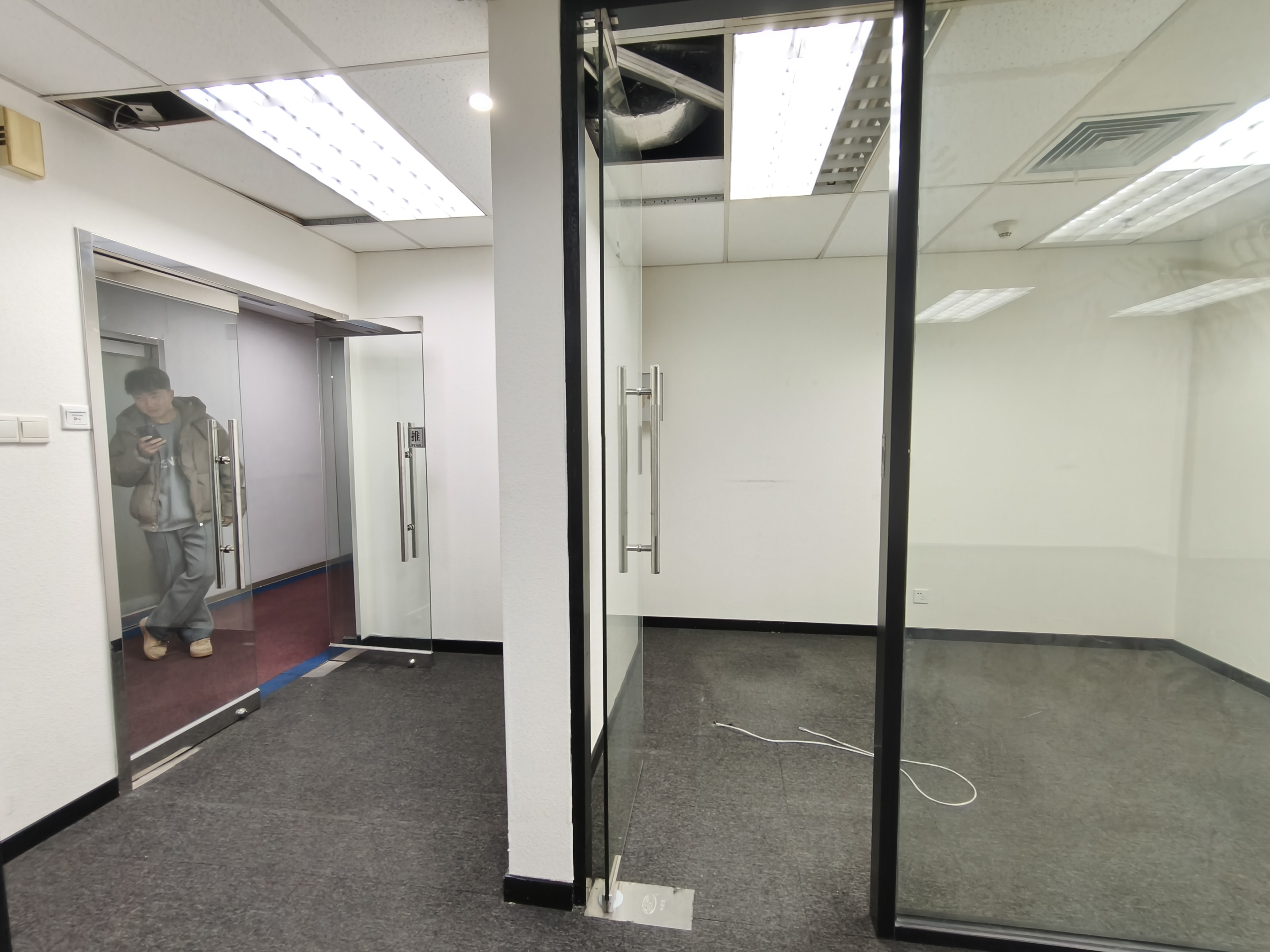 镇宁路太平洋企业中心163平米写字楼出租