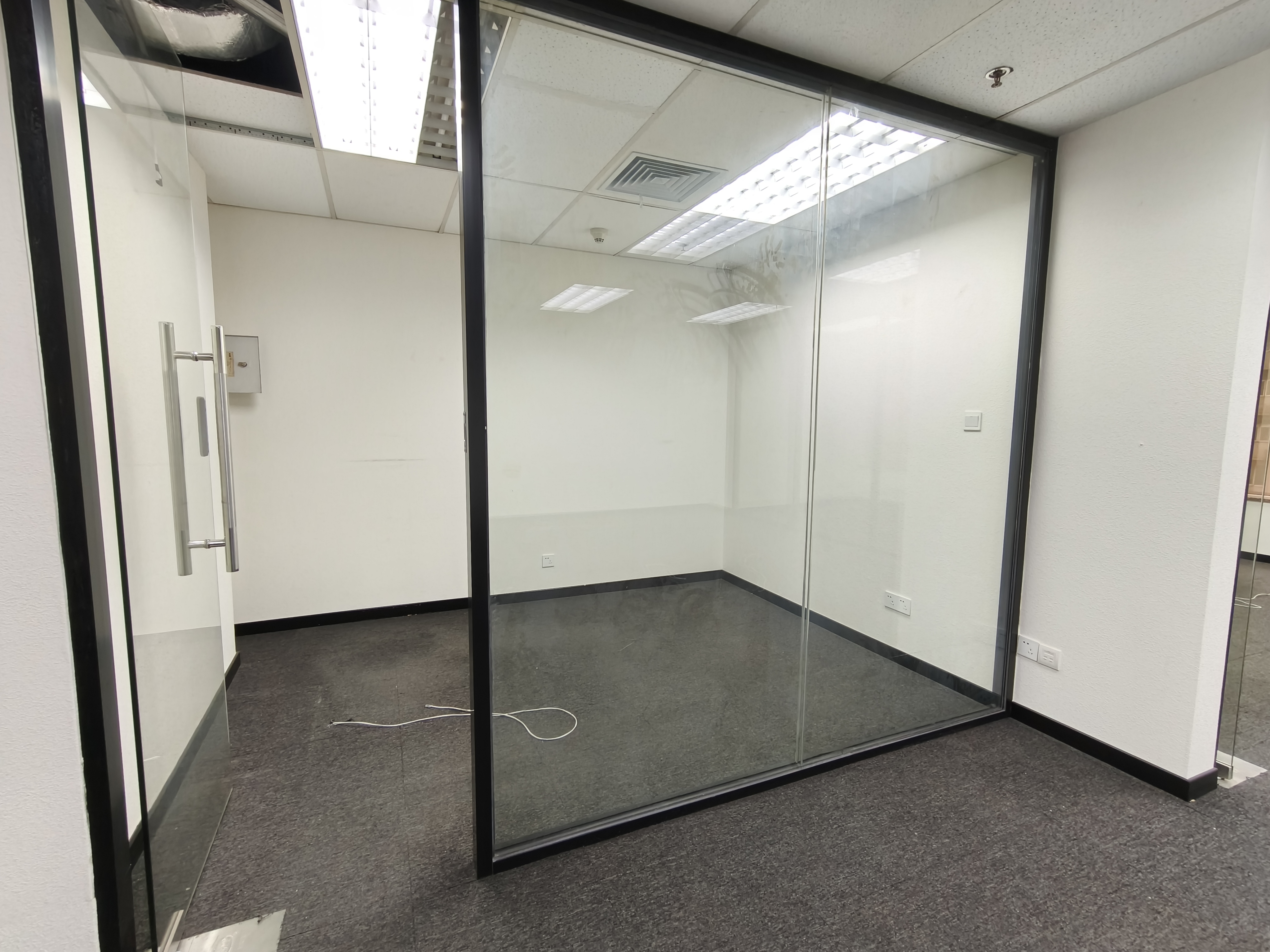 镇宁路太平洋企业中心163平米写字楼出租