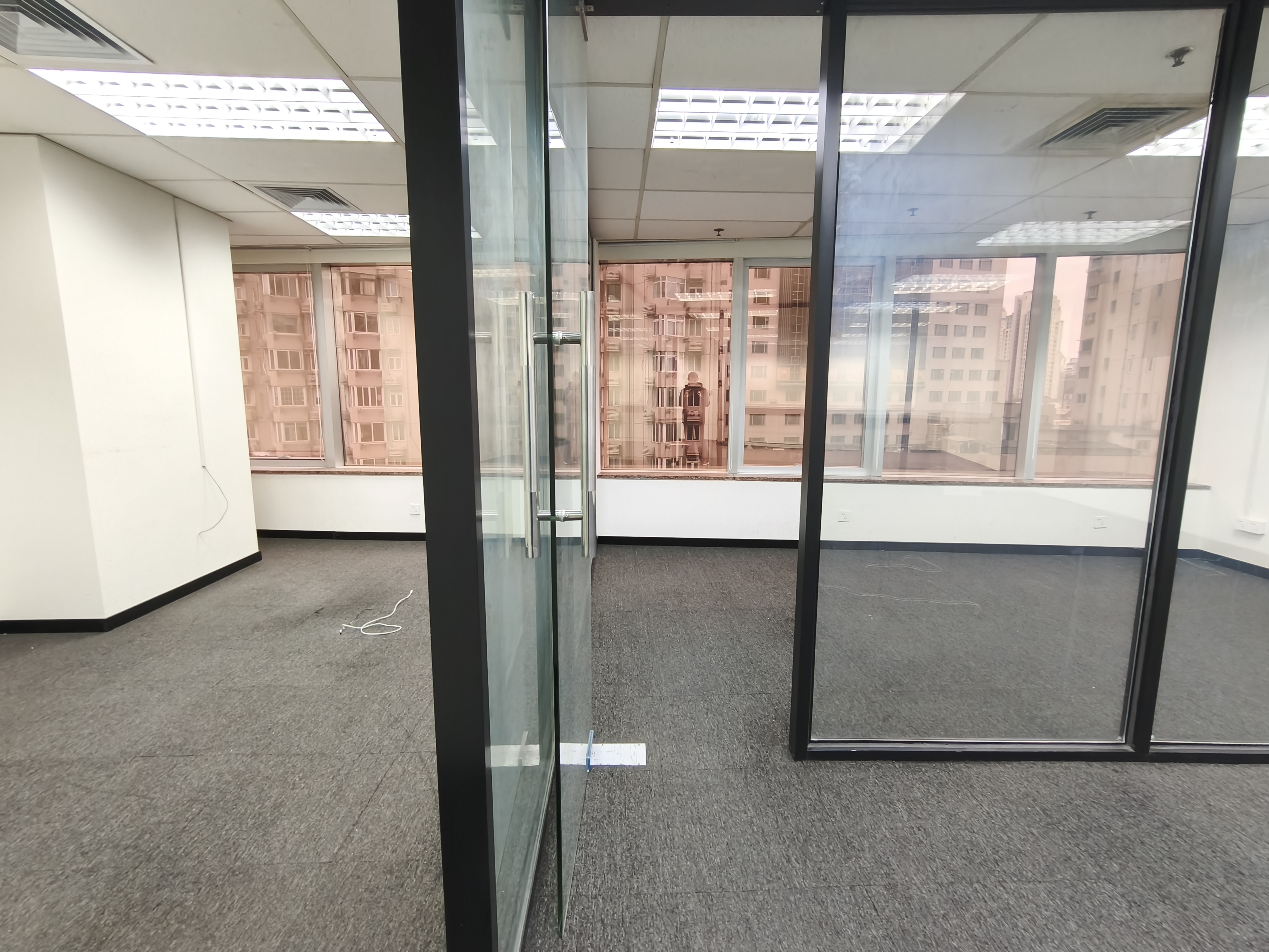 镇宁路太平洋企业中心163平米写字楼出租