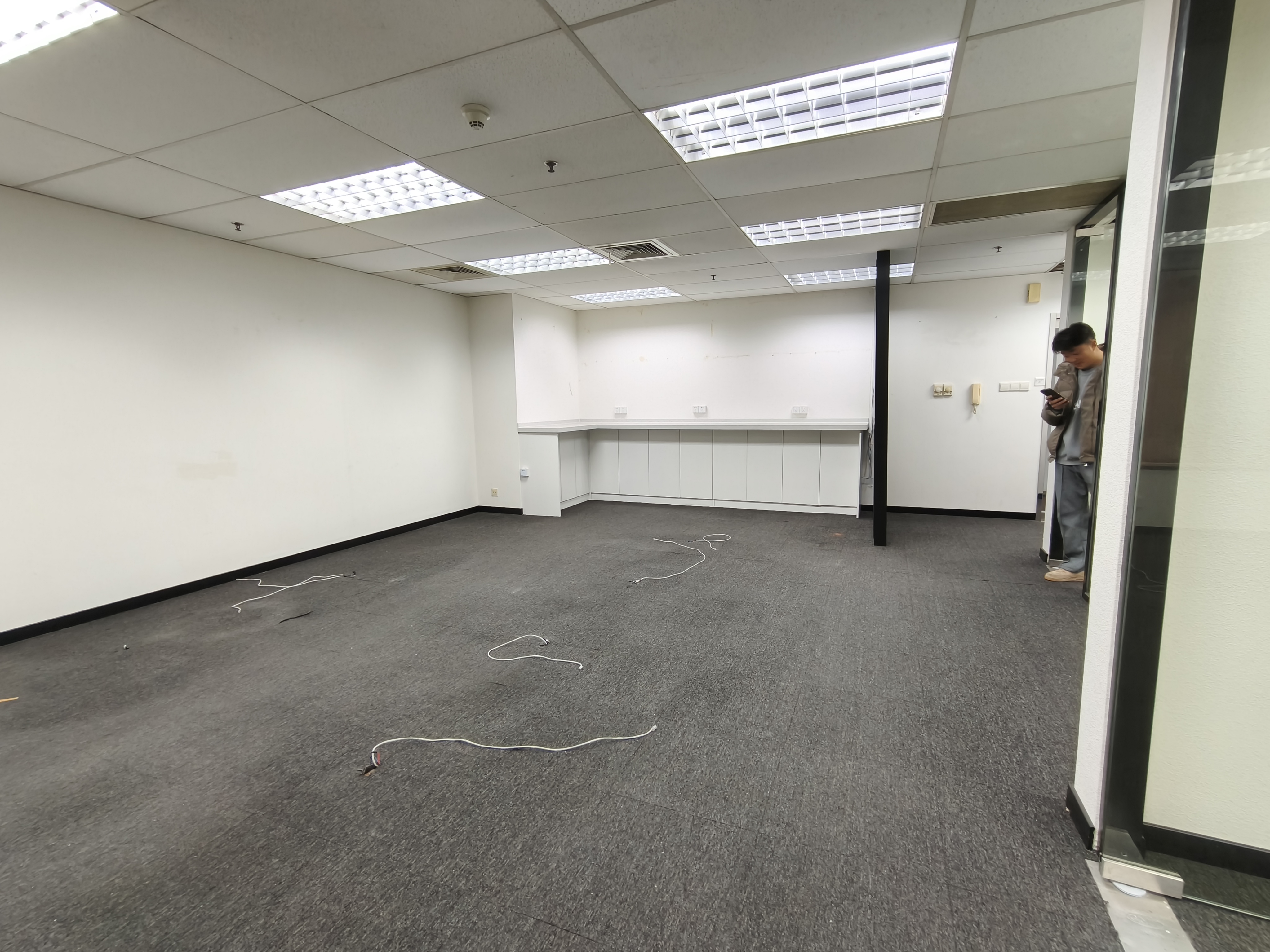 镇宁路太平洋企业中心163平米写字楼出租