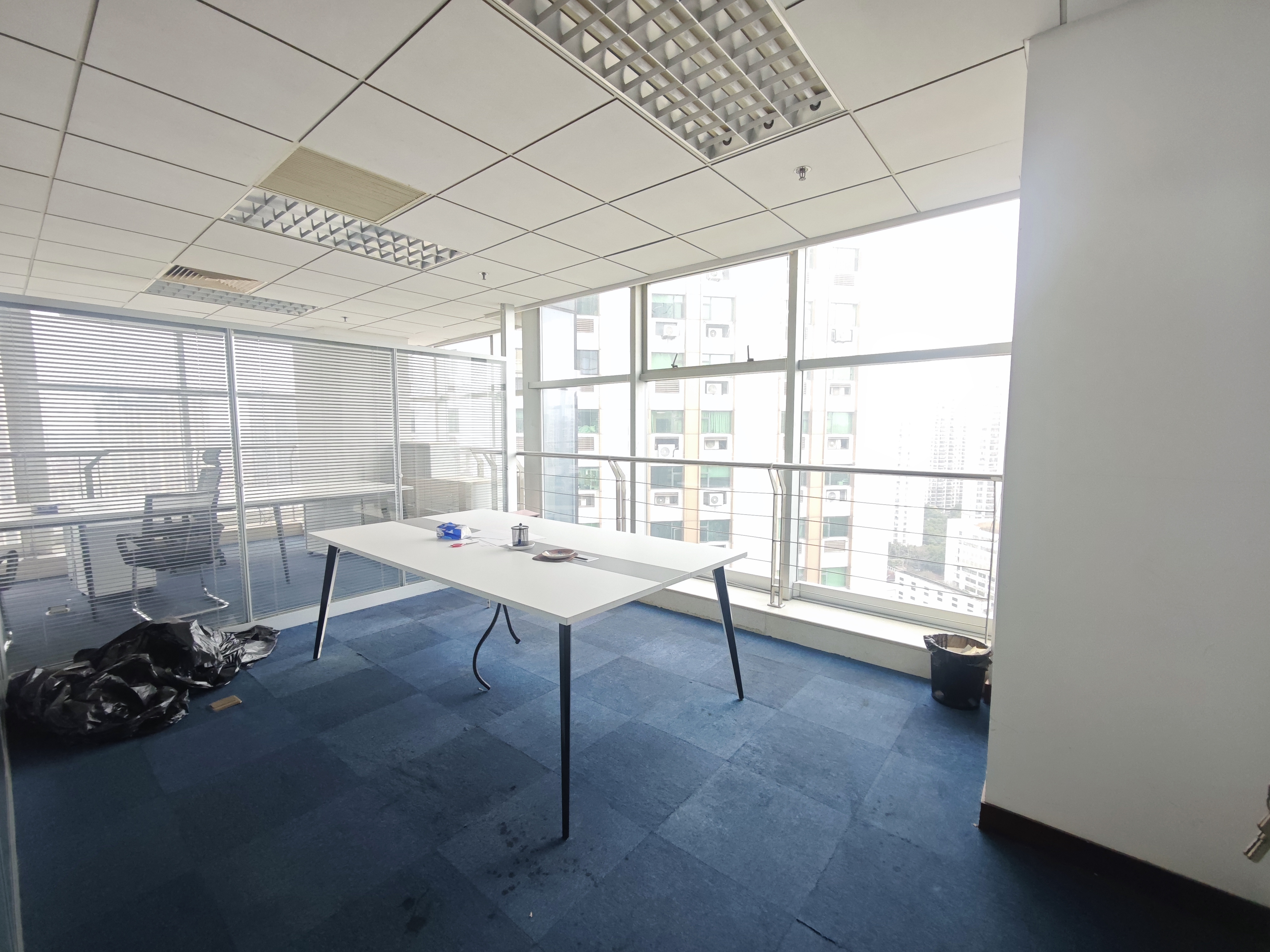 光新飞洲时代大厦96平米写字楼出租