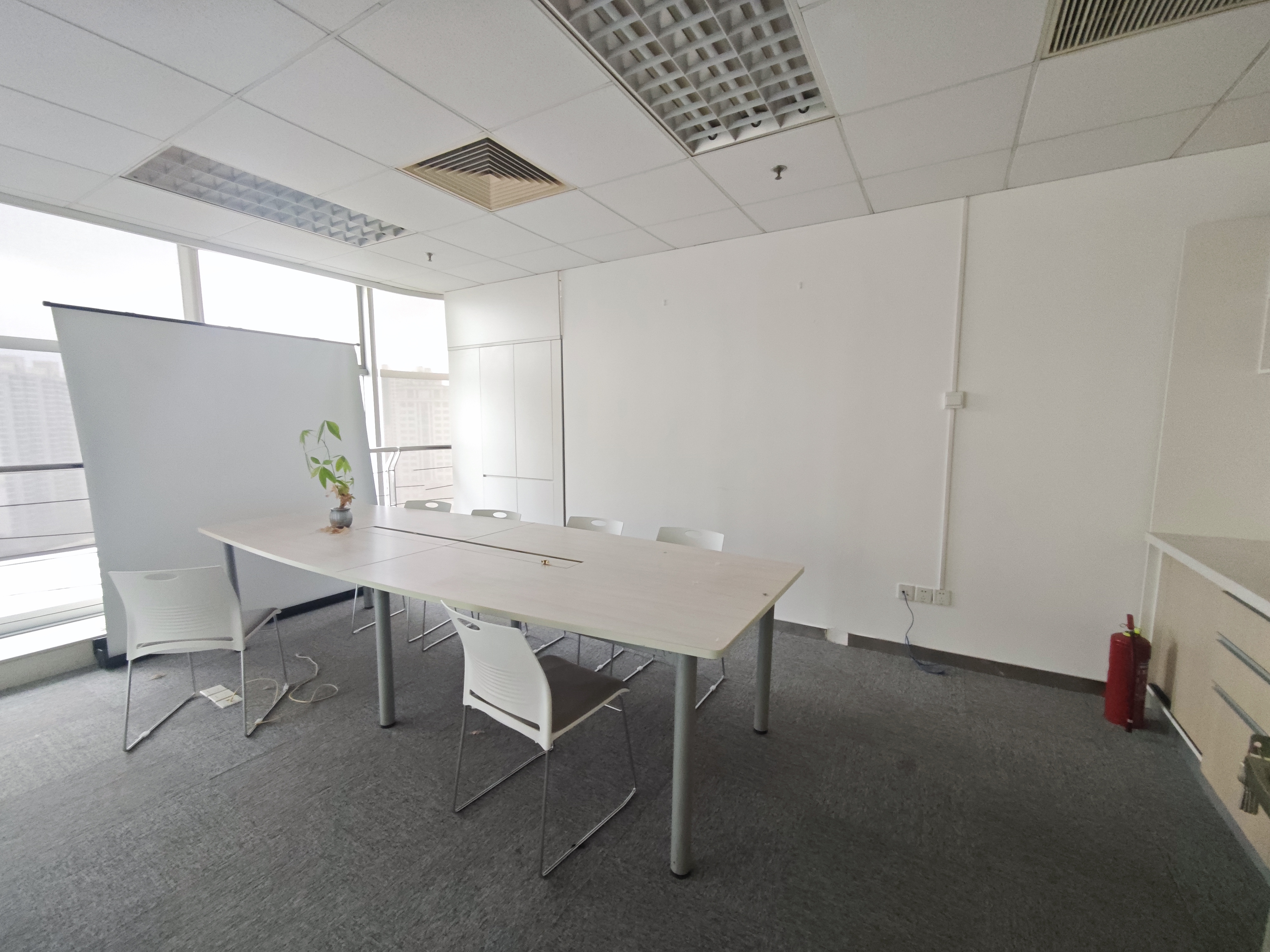 光新飞洲时代大厦157平米写字楼出租