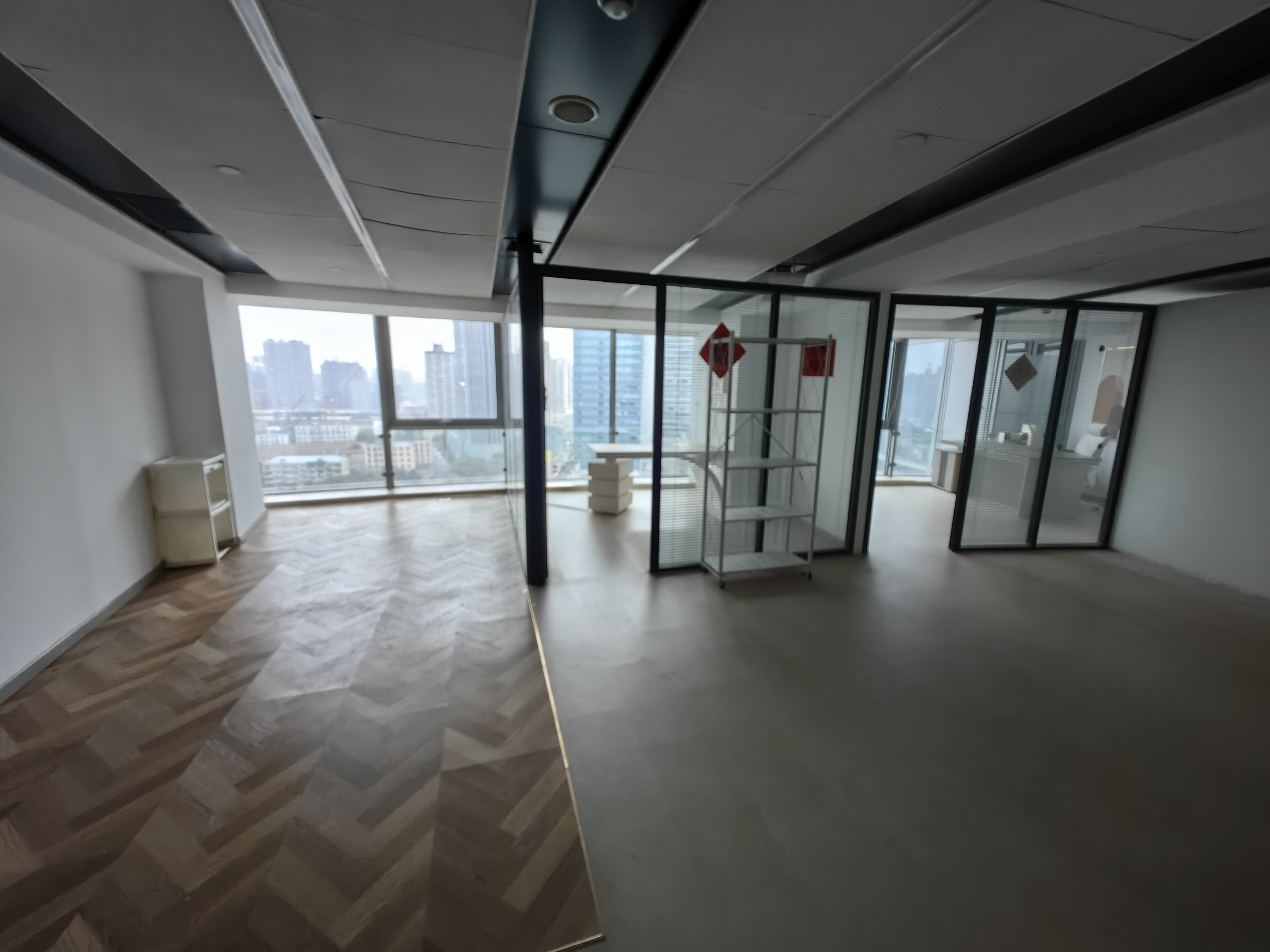 四川北路海泰国际大厦140平米写字楼出租