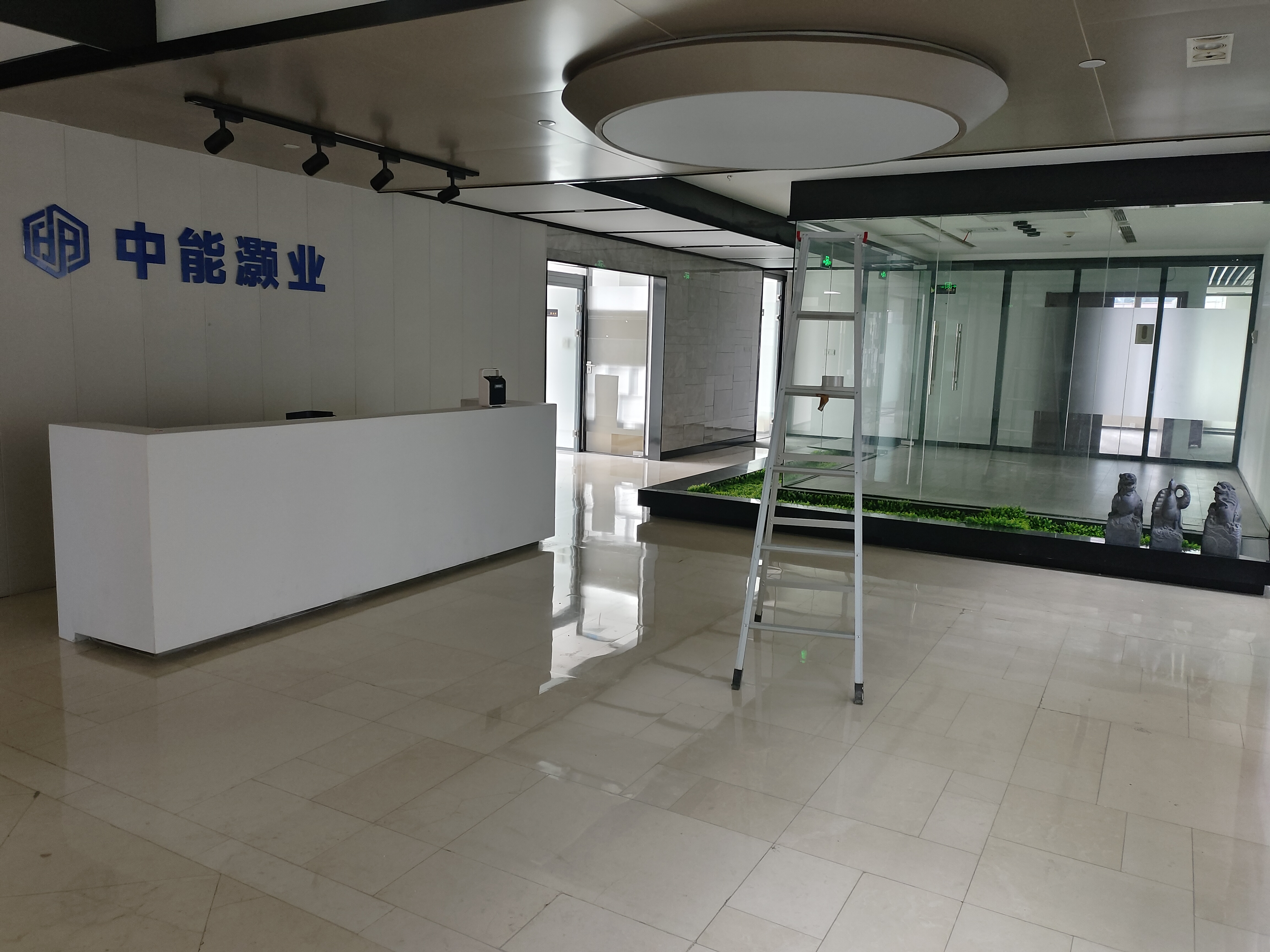 陆家嘴新上海国际大厦449平米写字楼出售