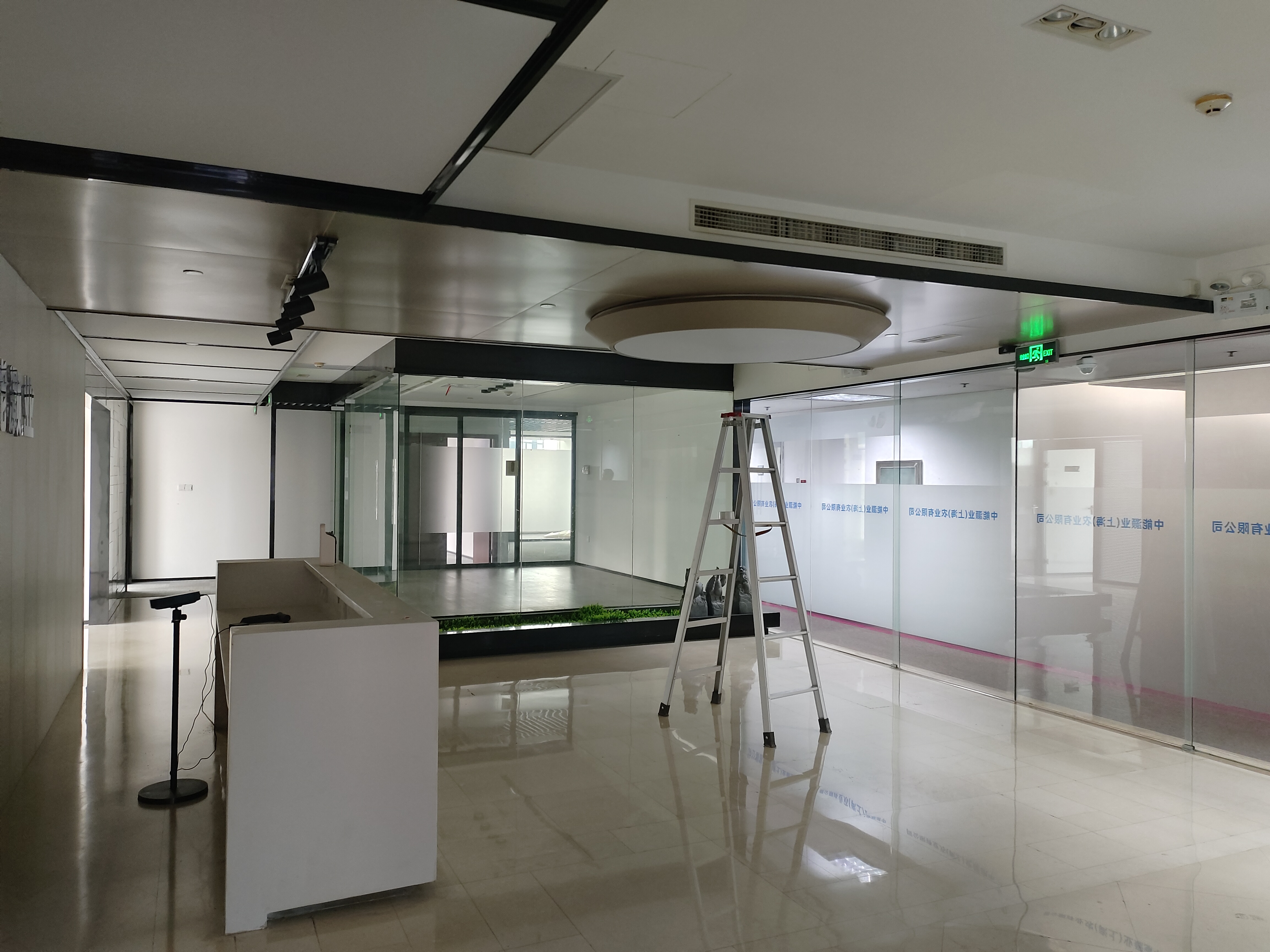 陆家嘴新上海国际大厦449平米写字楼出售