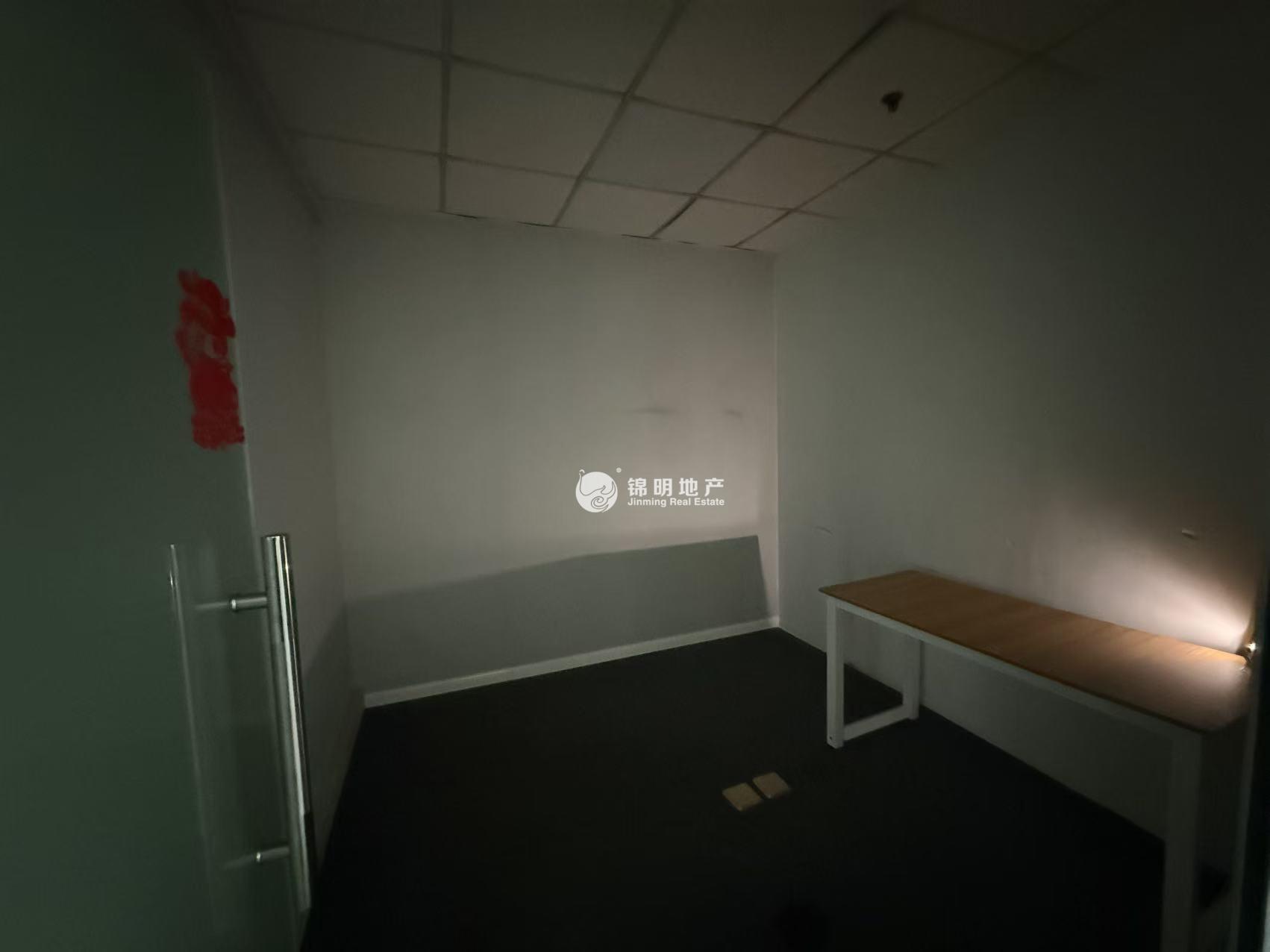 淮海中路恒积大厦116平米写字楼出租