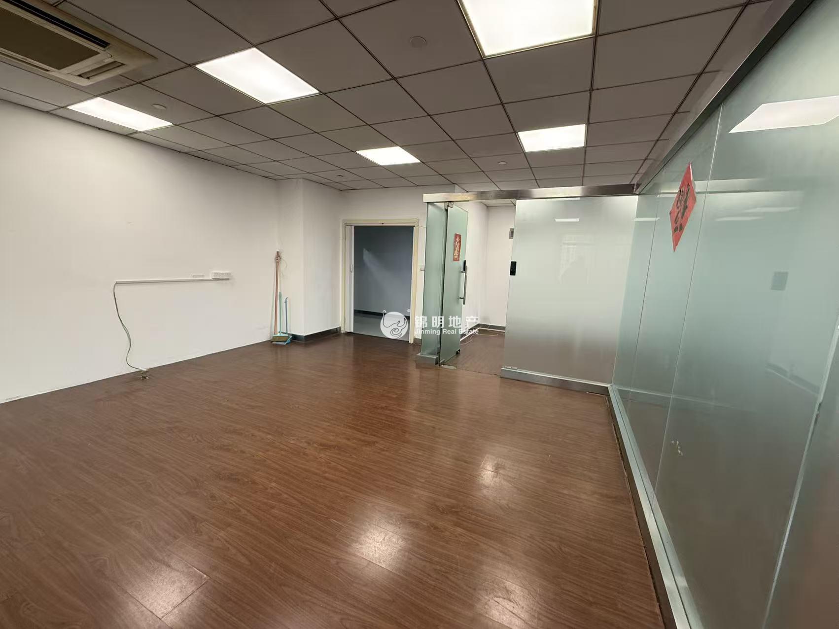 豫园金天地国际大厦159平米写字楼出租