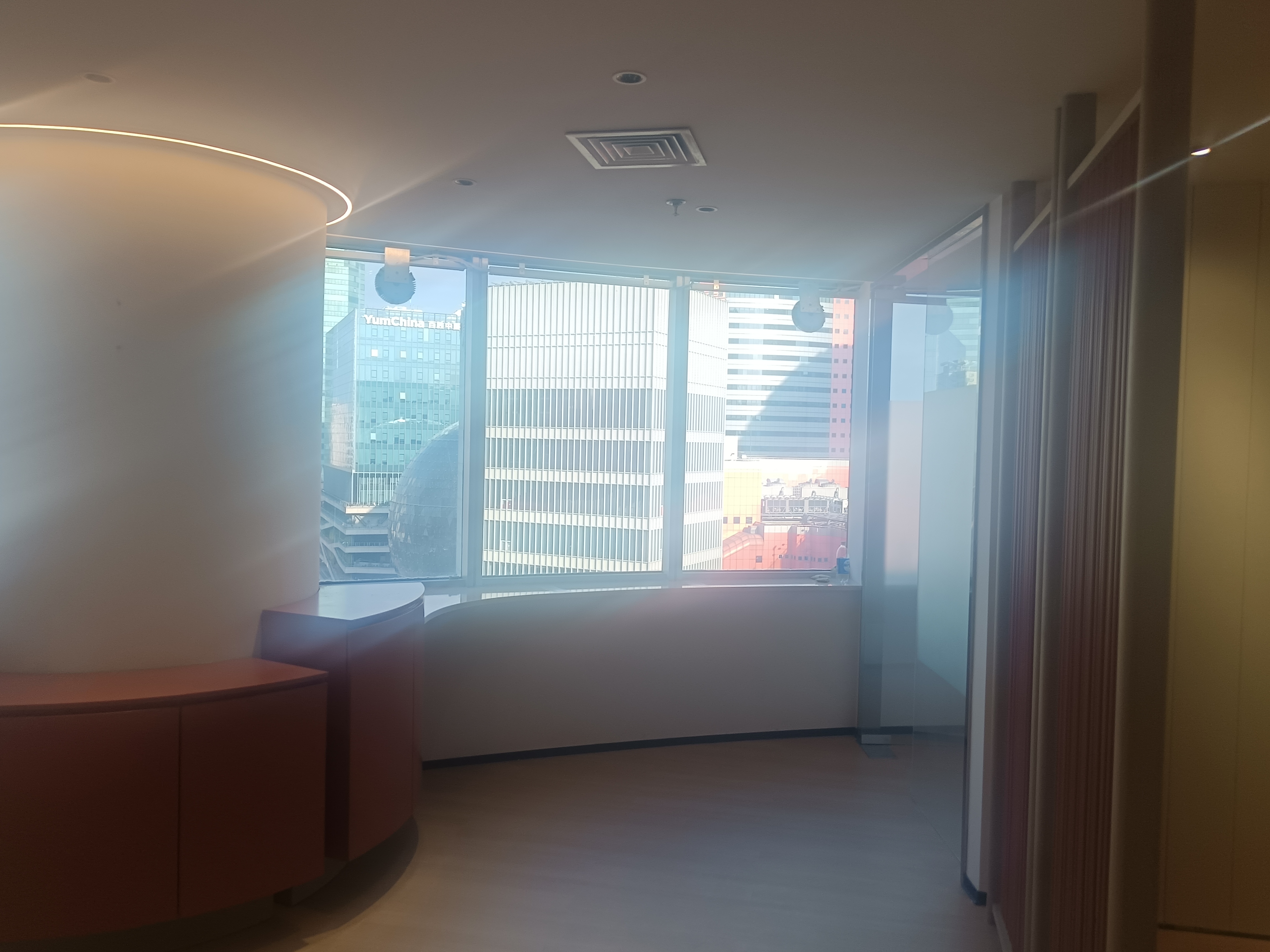 徐家汇上海实业大厦122平米写字楼出售