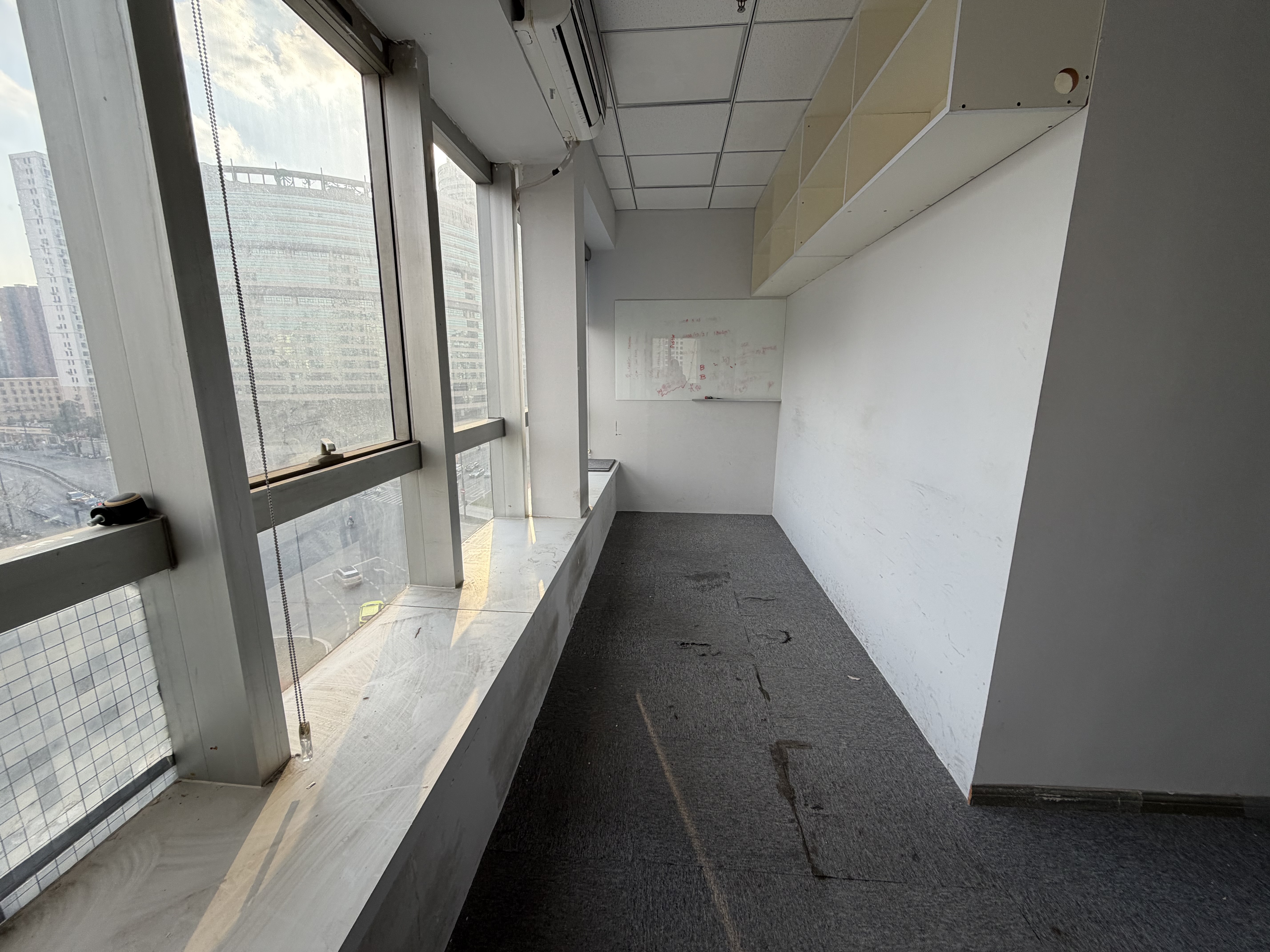 衡山路联业大厦230平米写字楼出租