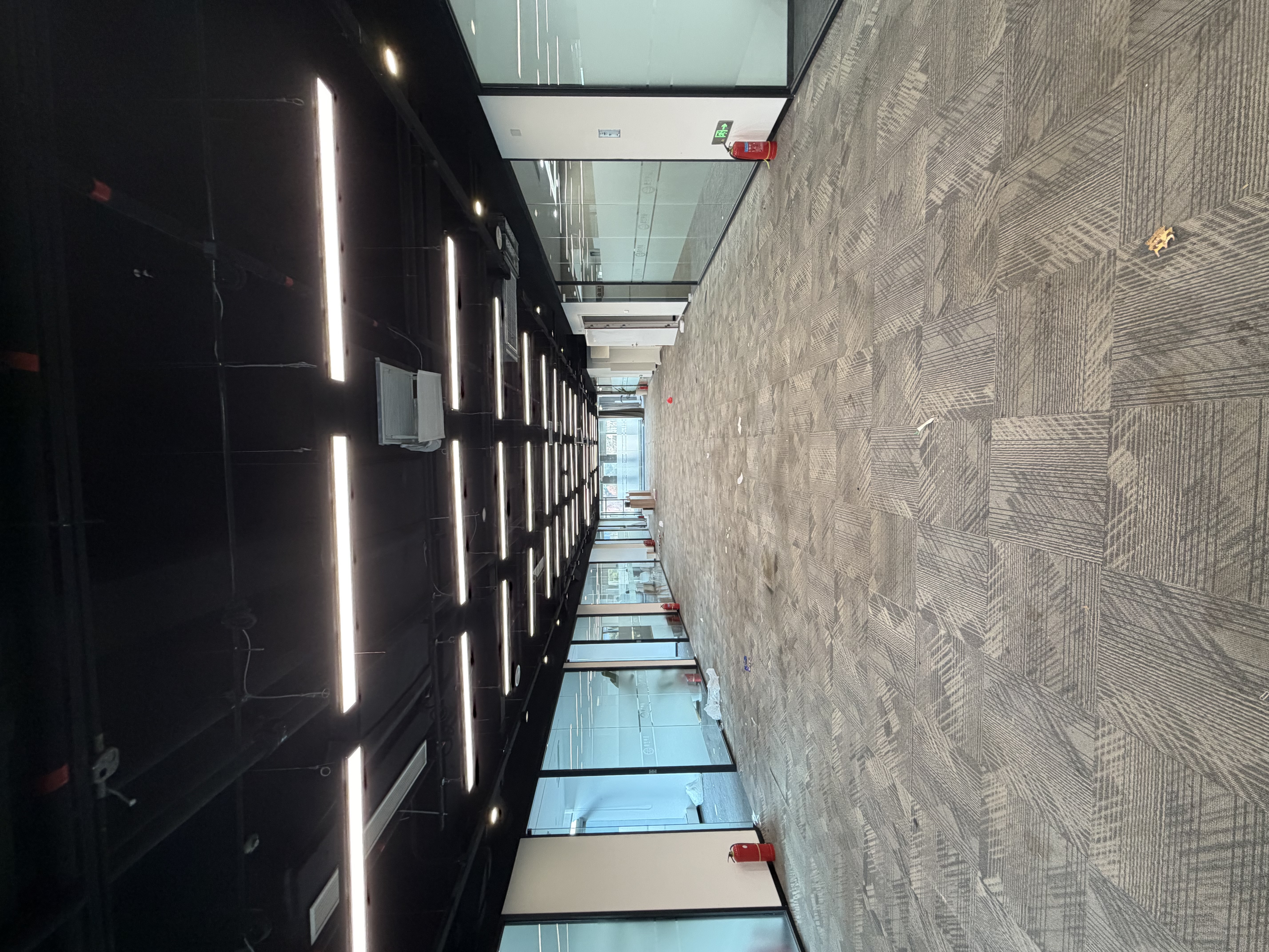 金虹桥龙湖虹桥天街672平米写字楼出租