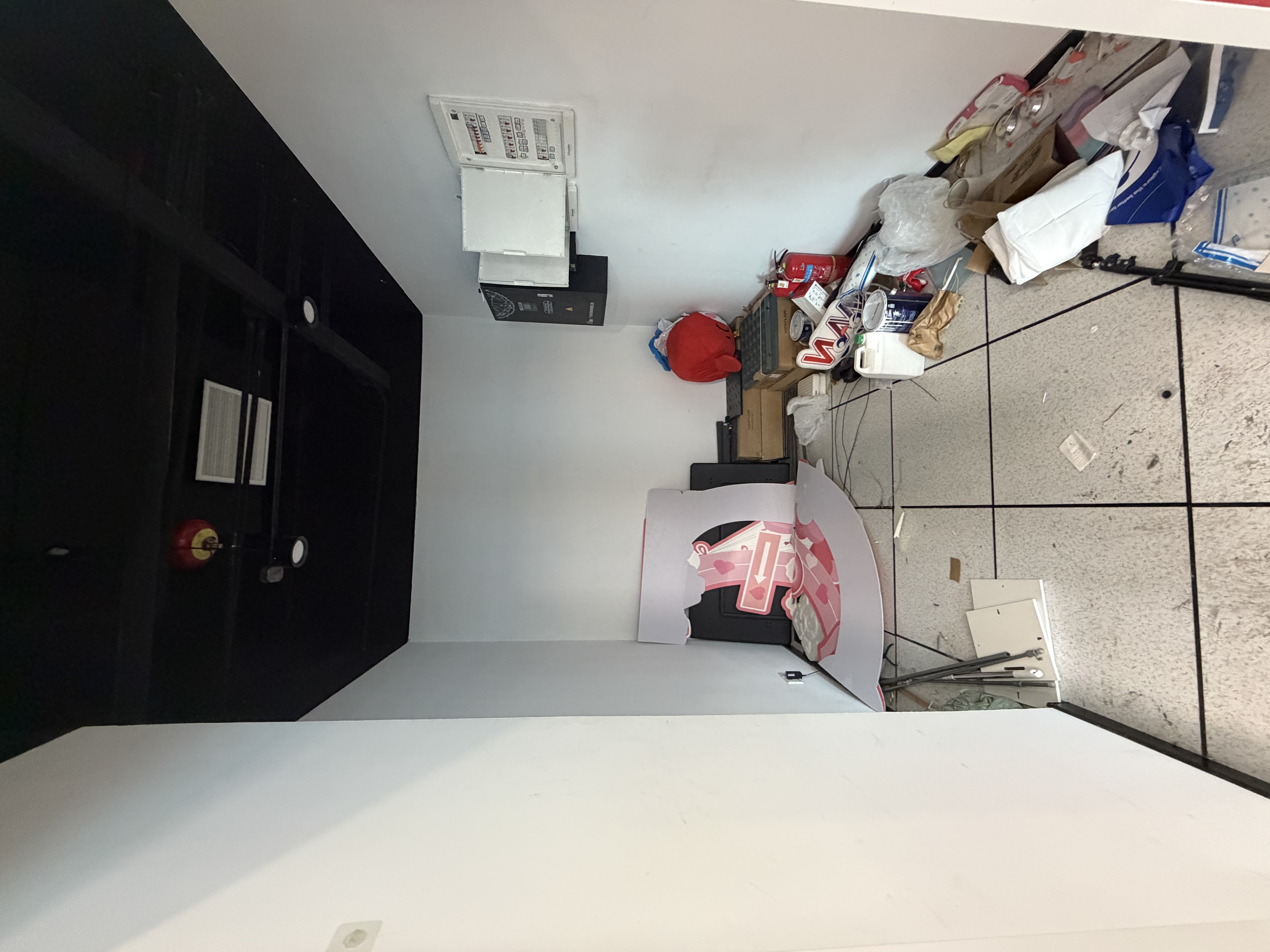 金虹桥龙湖虹桥天街672平米写字楼出租