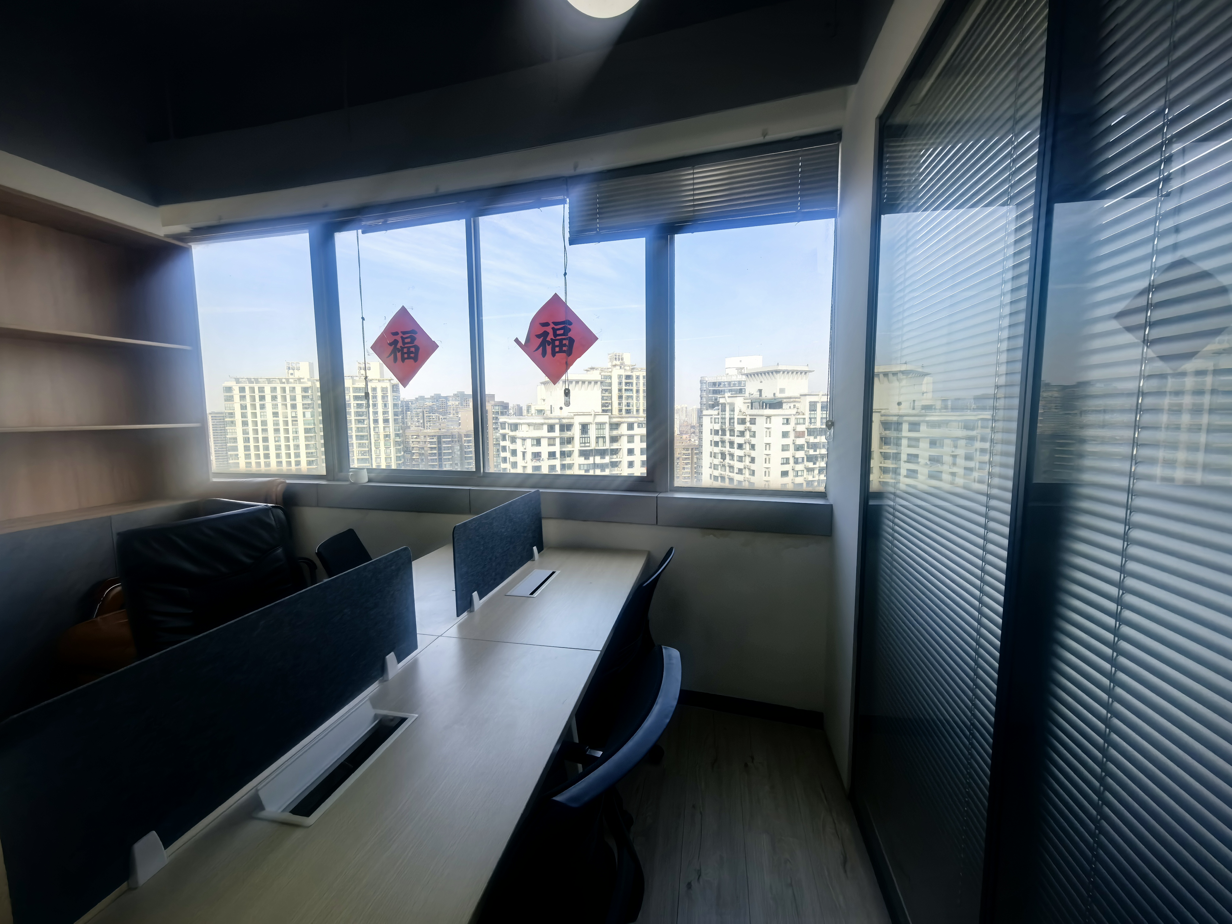 长寿路丽晶阳光大厦98平米写字楼出租