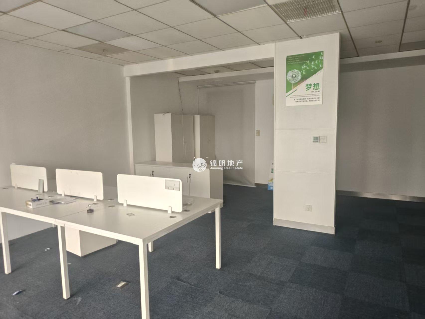 曹杨绿地和创大厦124平米写字楼出租