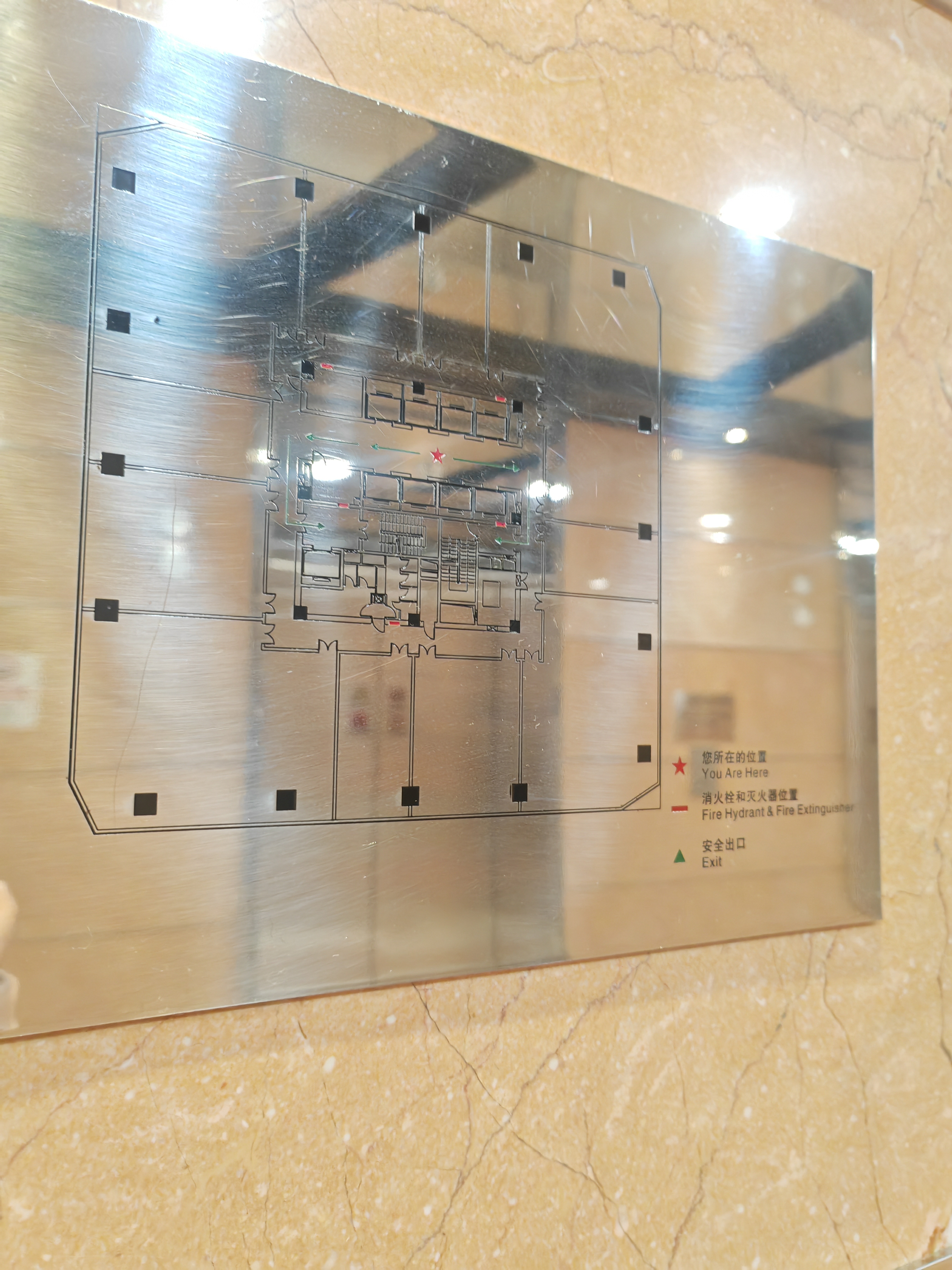 曹杨绿地和创大厦124平米写字楼出租