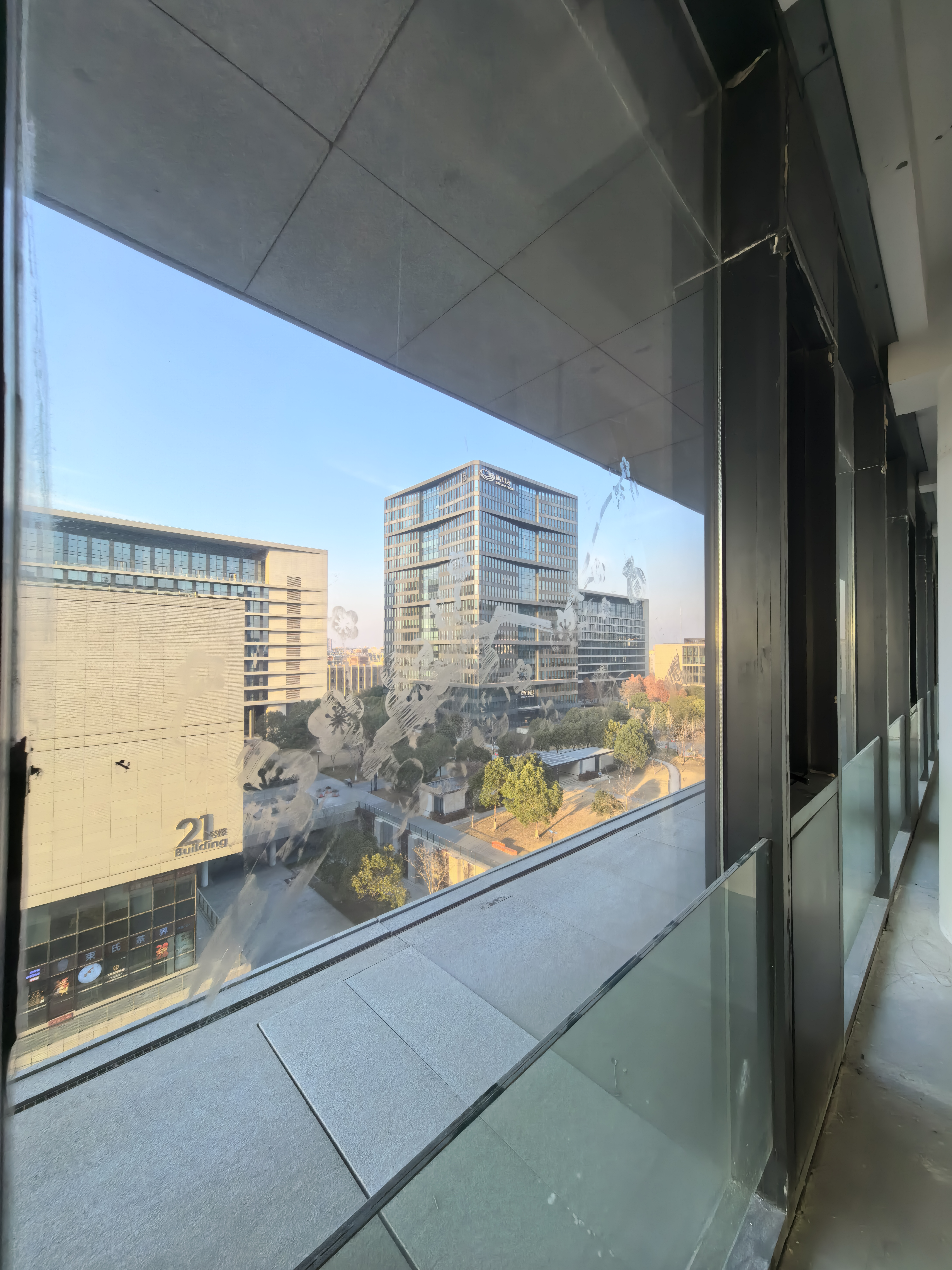 浦江浦江科技广场2487平米写字楼出售