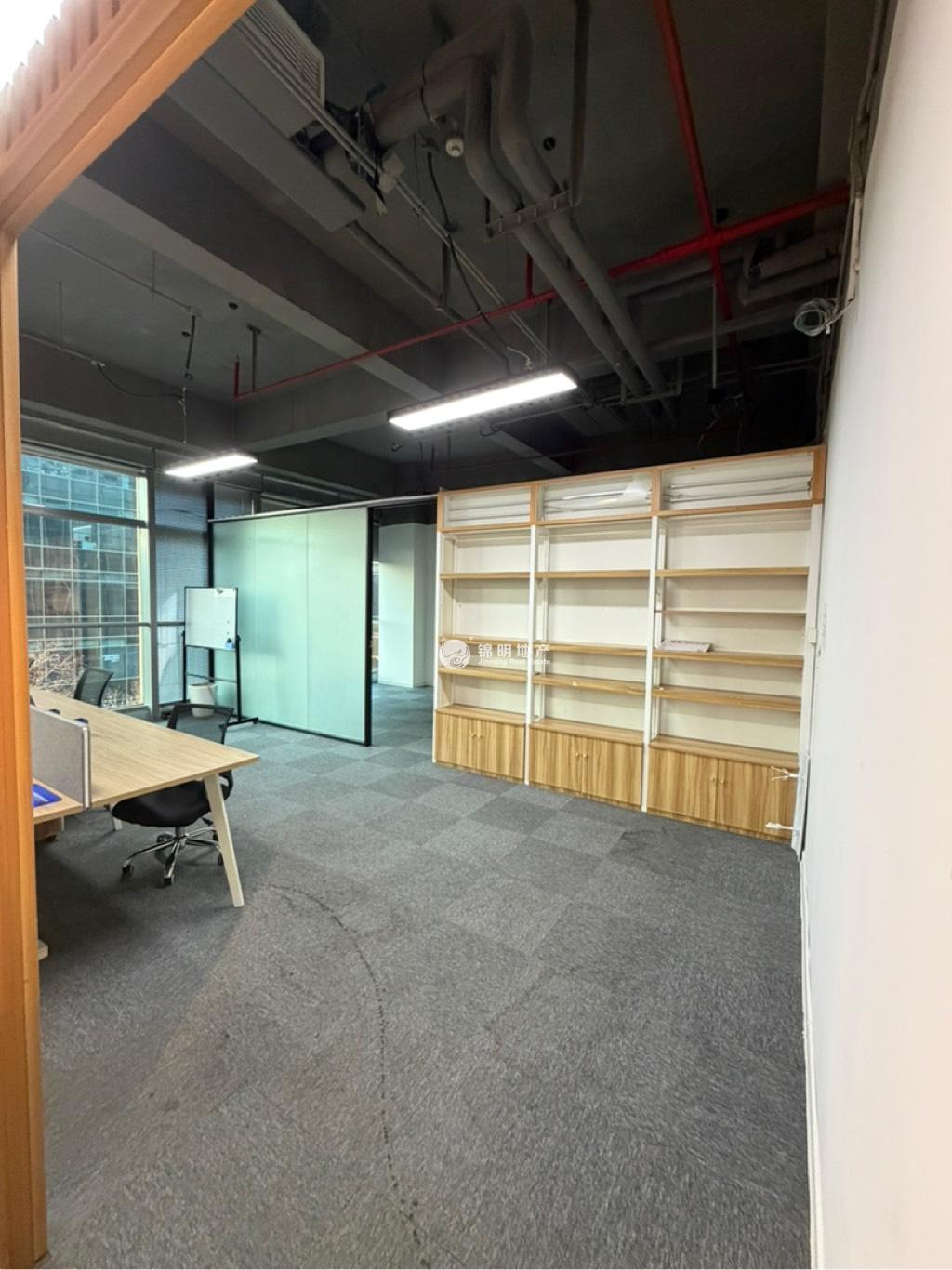 金虹桥龙湖虹桥天街83平米写字楼出租